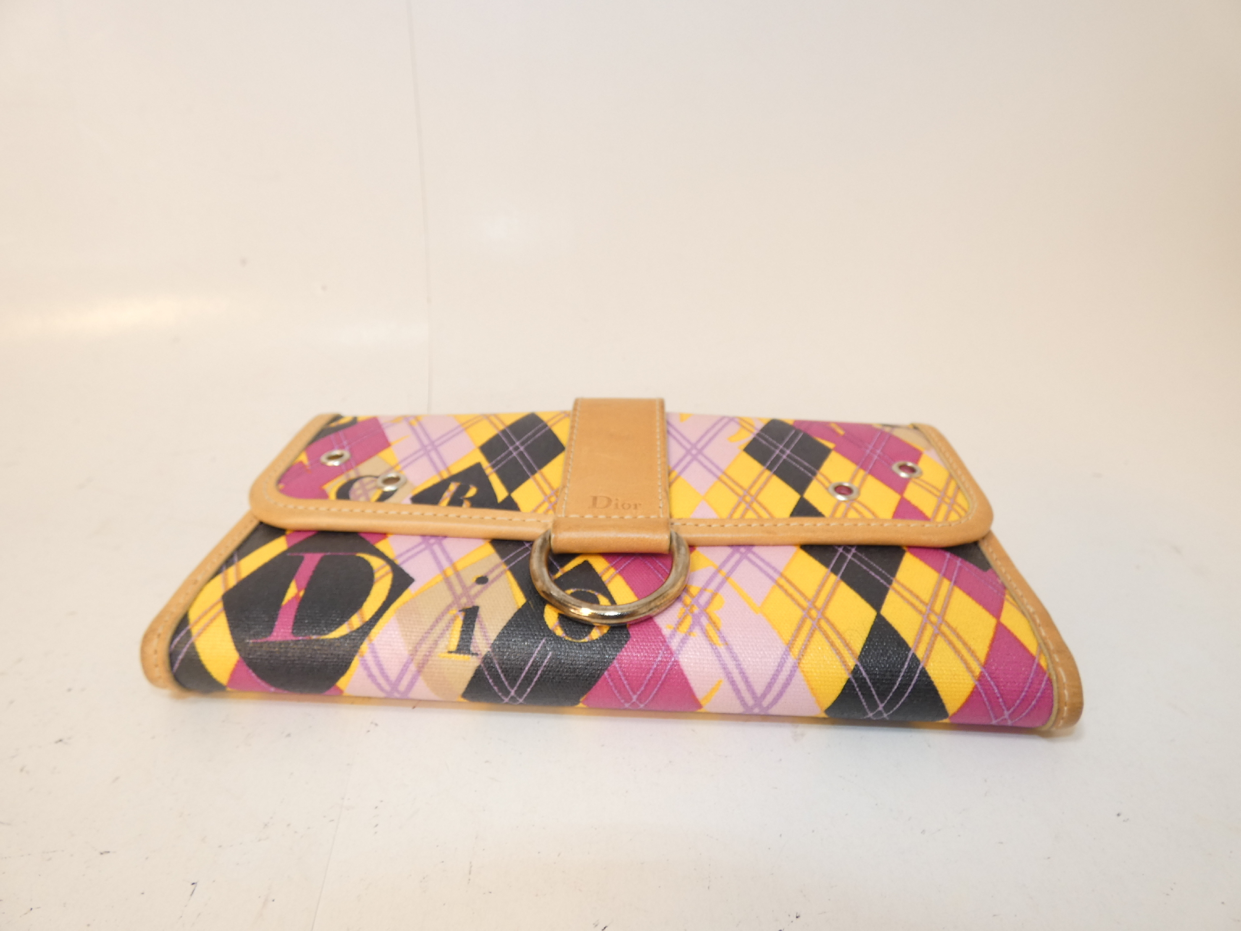 perforated pattern long wallet — view 4