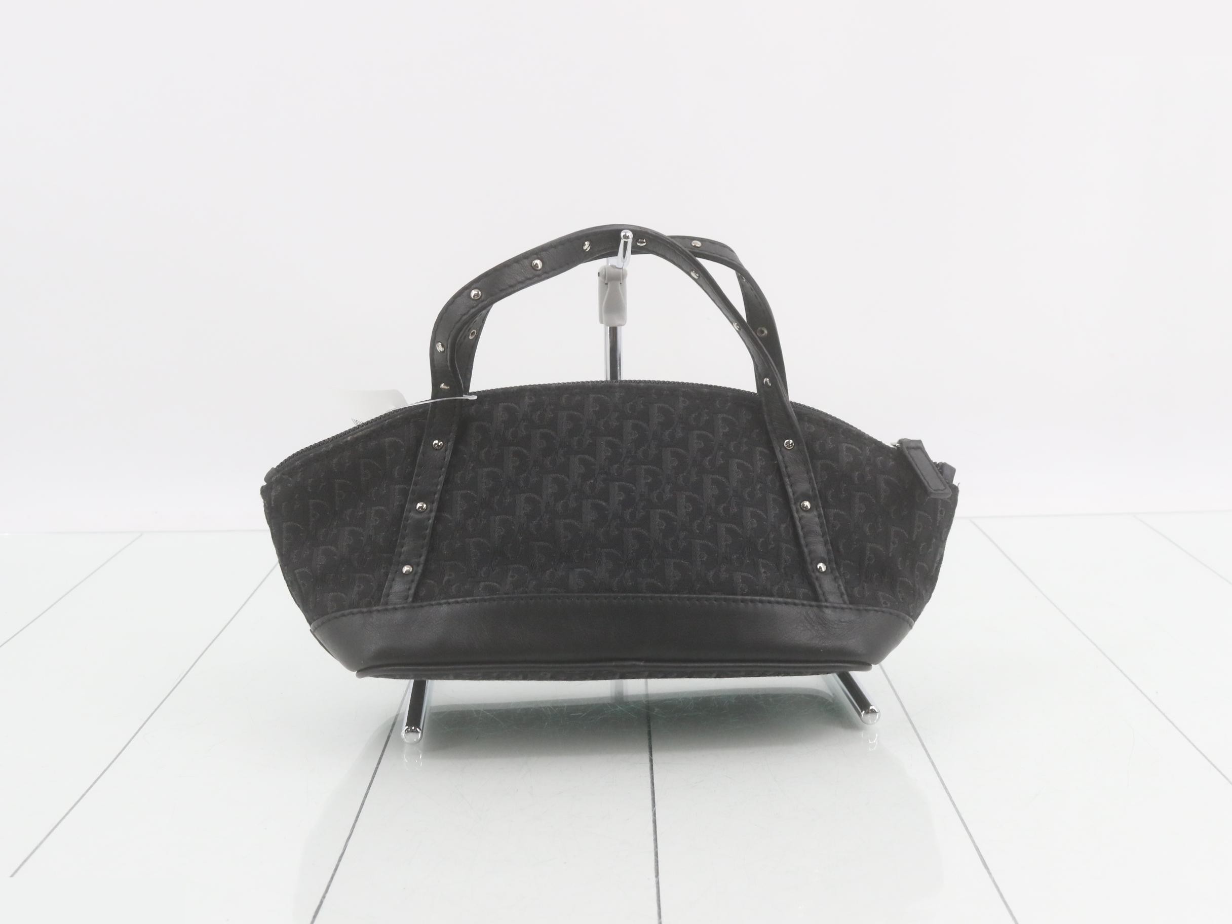 Street Chic Trotter (Bag) - Handbag — view 2