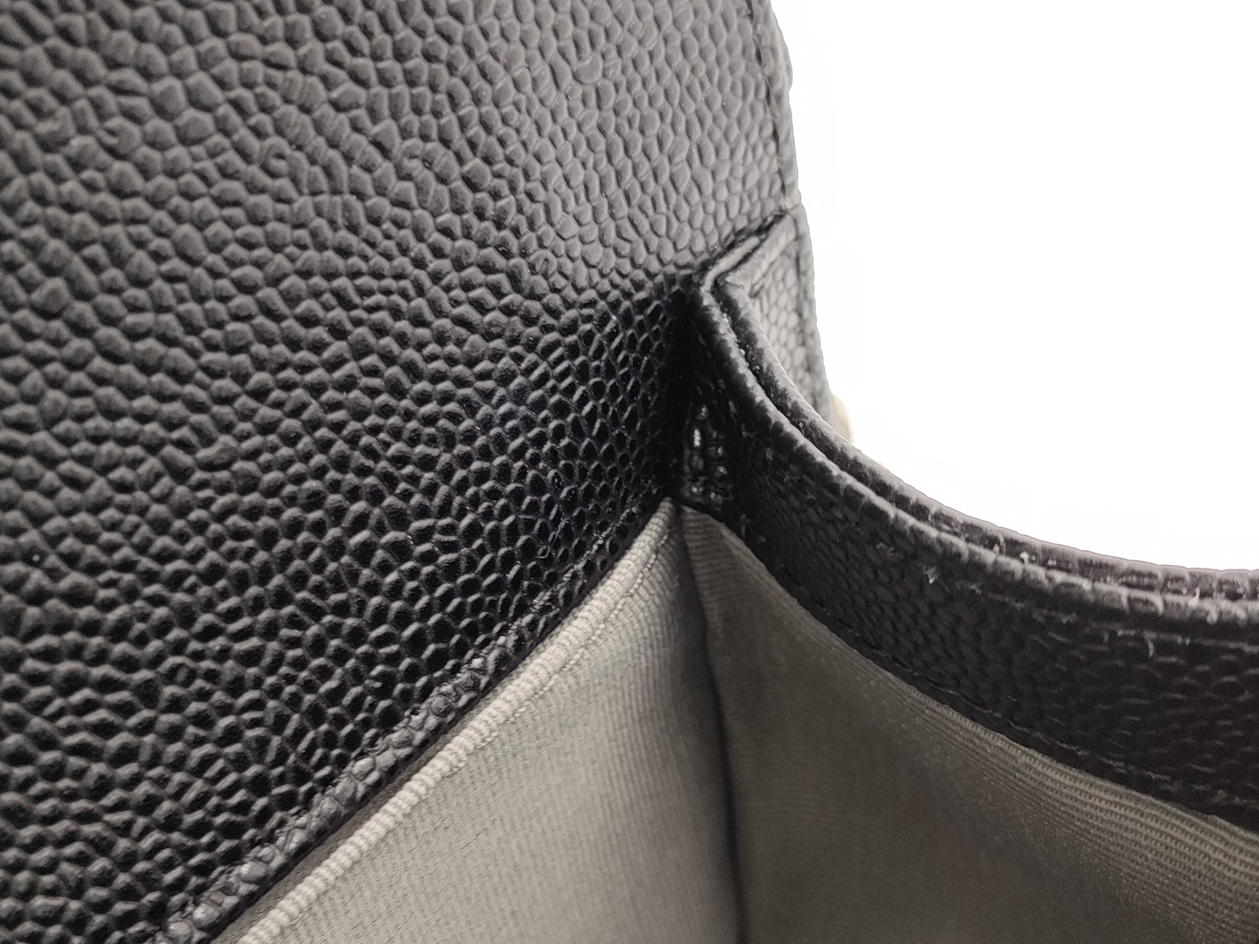 Caviar Skin Chanel Shoulder Bag — view 11