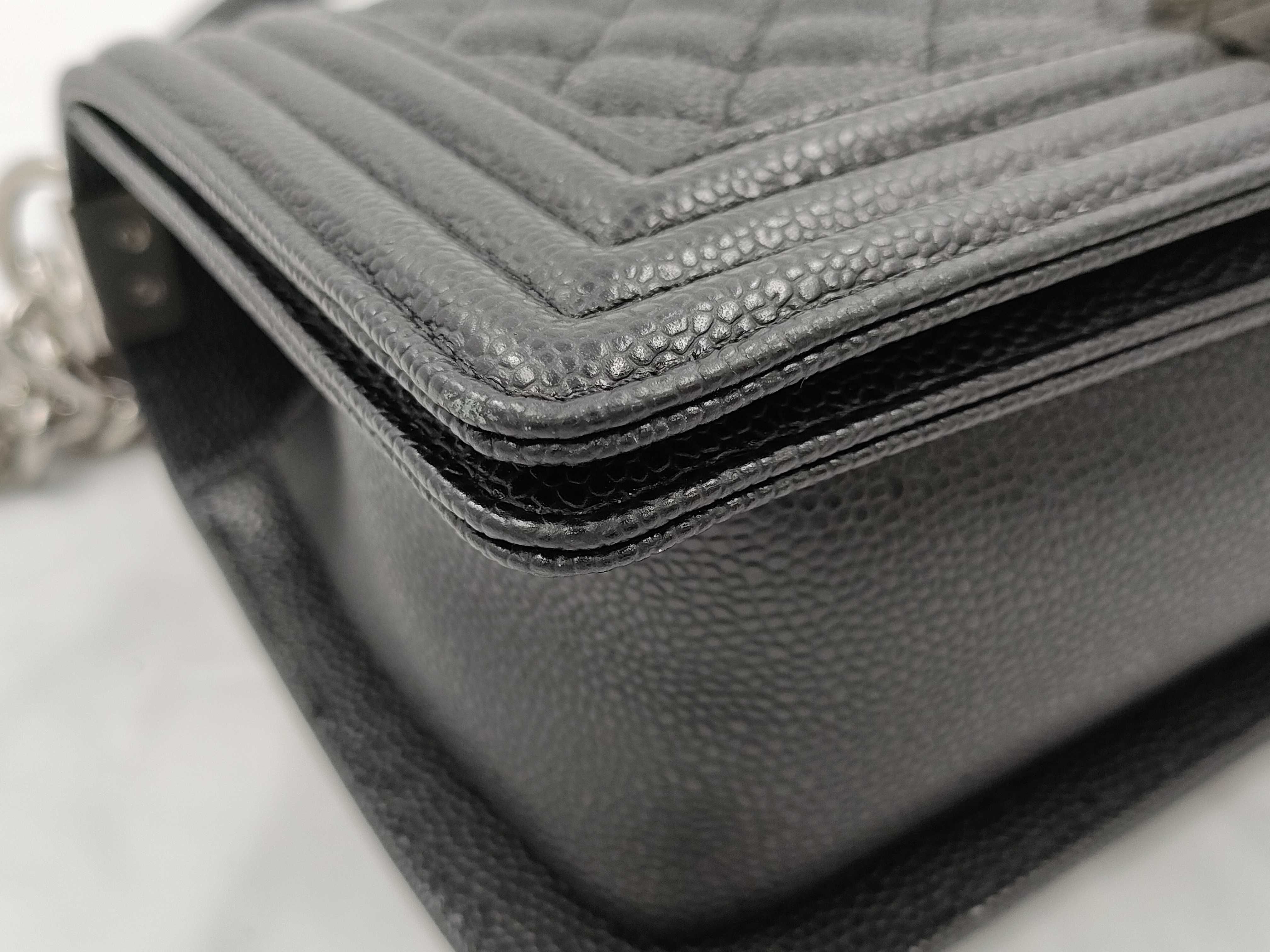 Caviar Skin Chanel Shoulder Bag — view 4