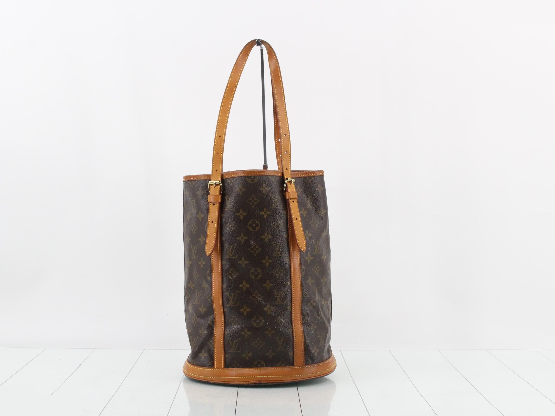 Bucket GM bag, Louis Vuitton — view 2