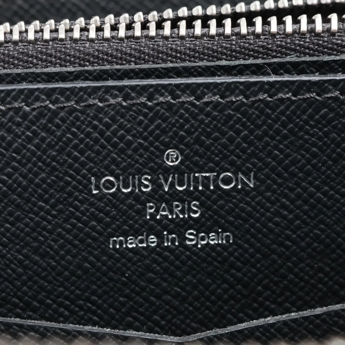 Monogram Eclipse Zippy XL M61698 CA0128 Black Round Zip Wallet — view 10