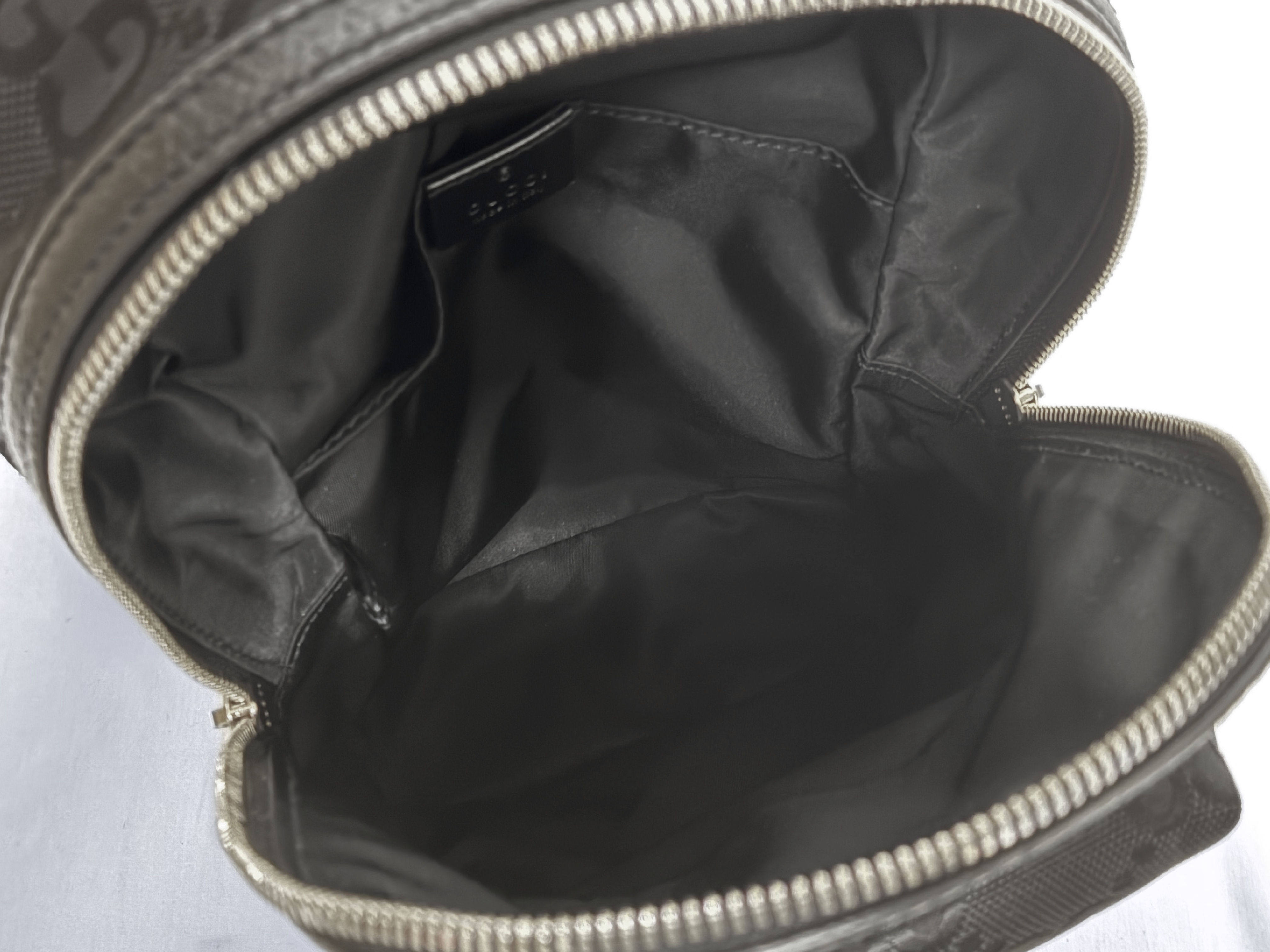 Off the Grid Nylon Body Bag, Black, 658631 (Shoulder Bag) — view 8