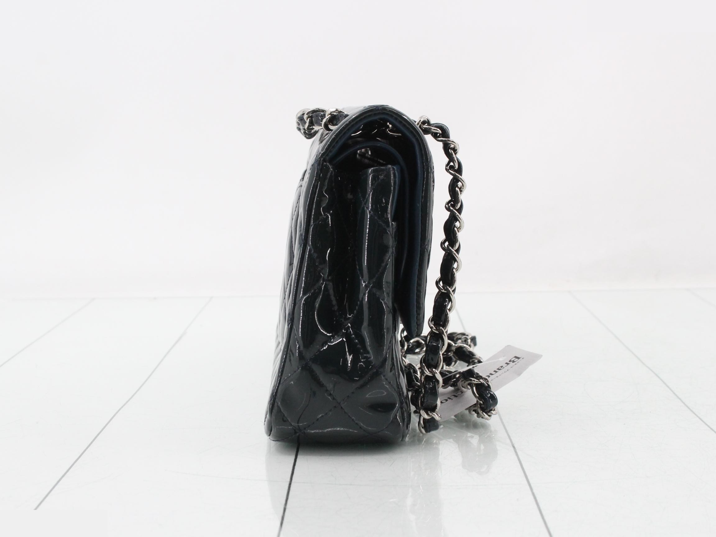 Matelassé enamel double flap double chain shoulder bag — view 4