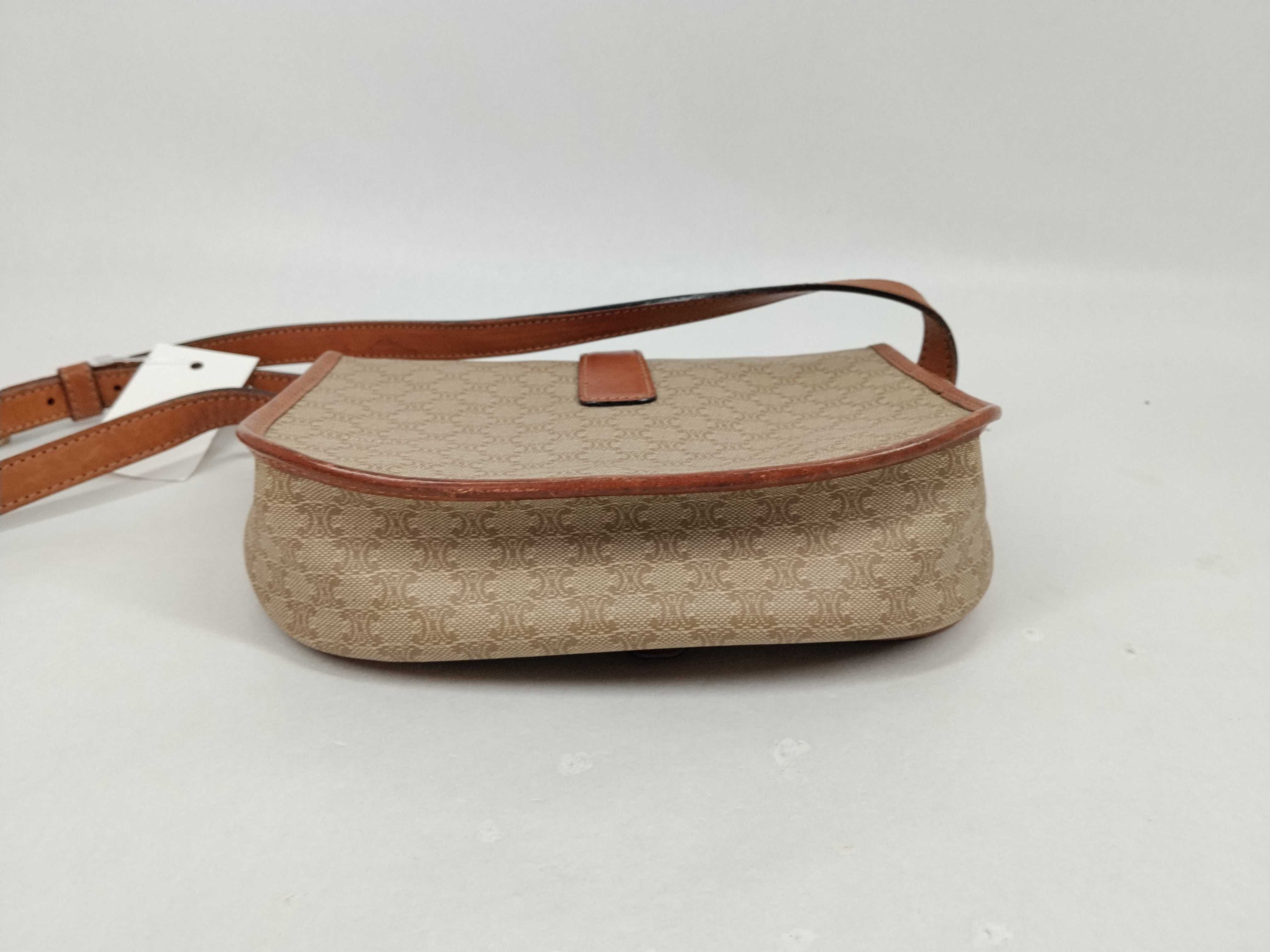M06 Shoulder Bag — view 3