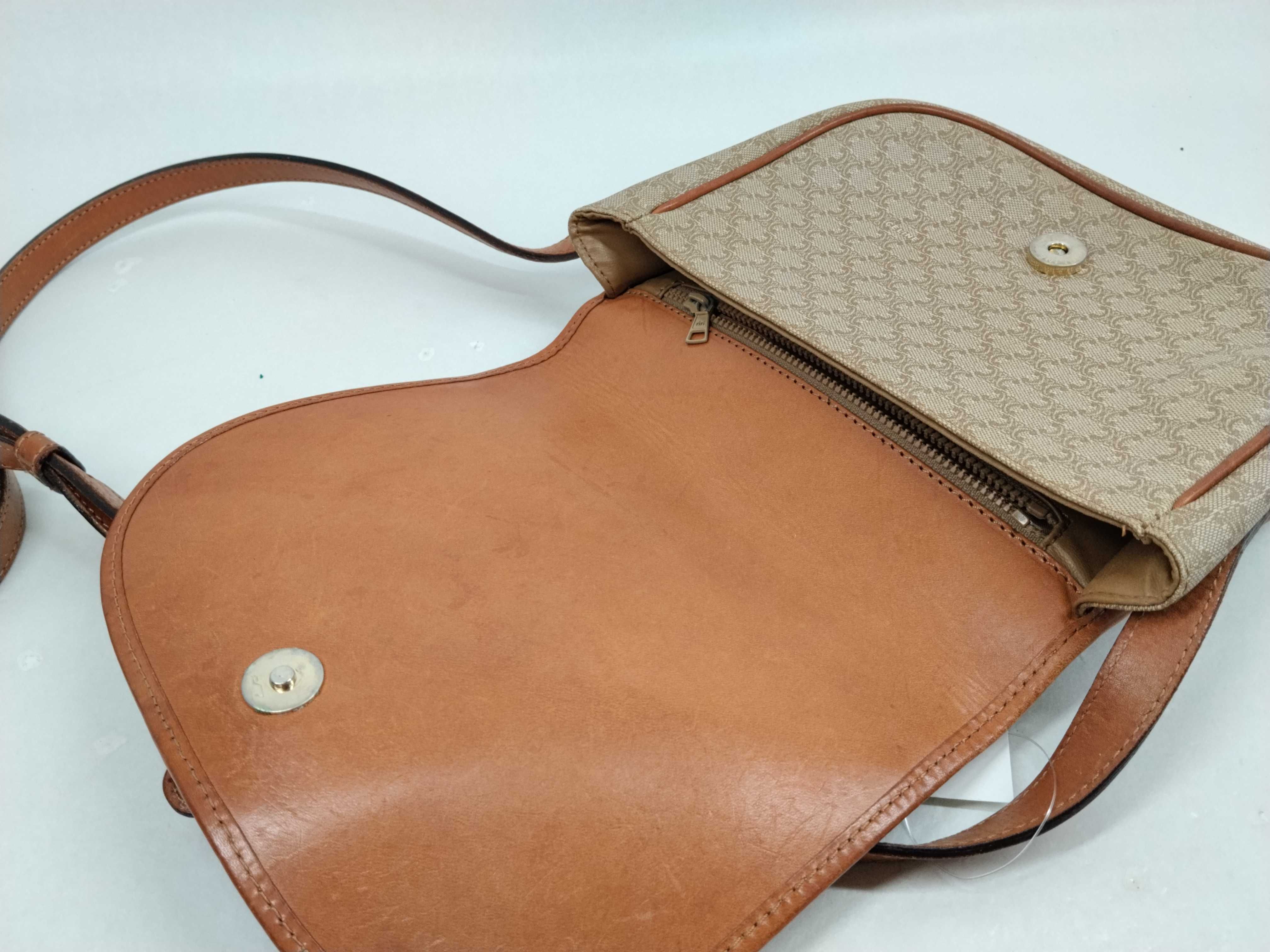 M06 Shoulder Bag — view 9