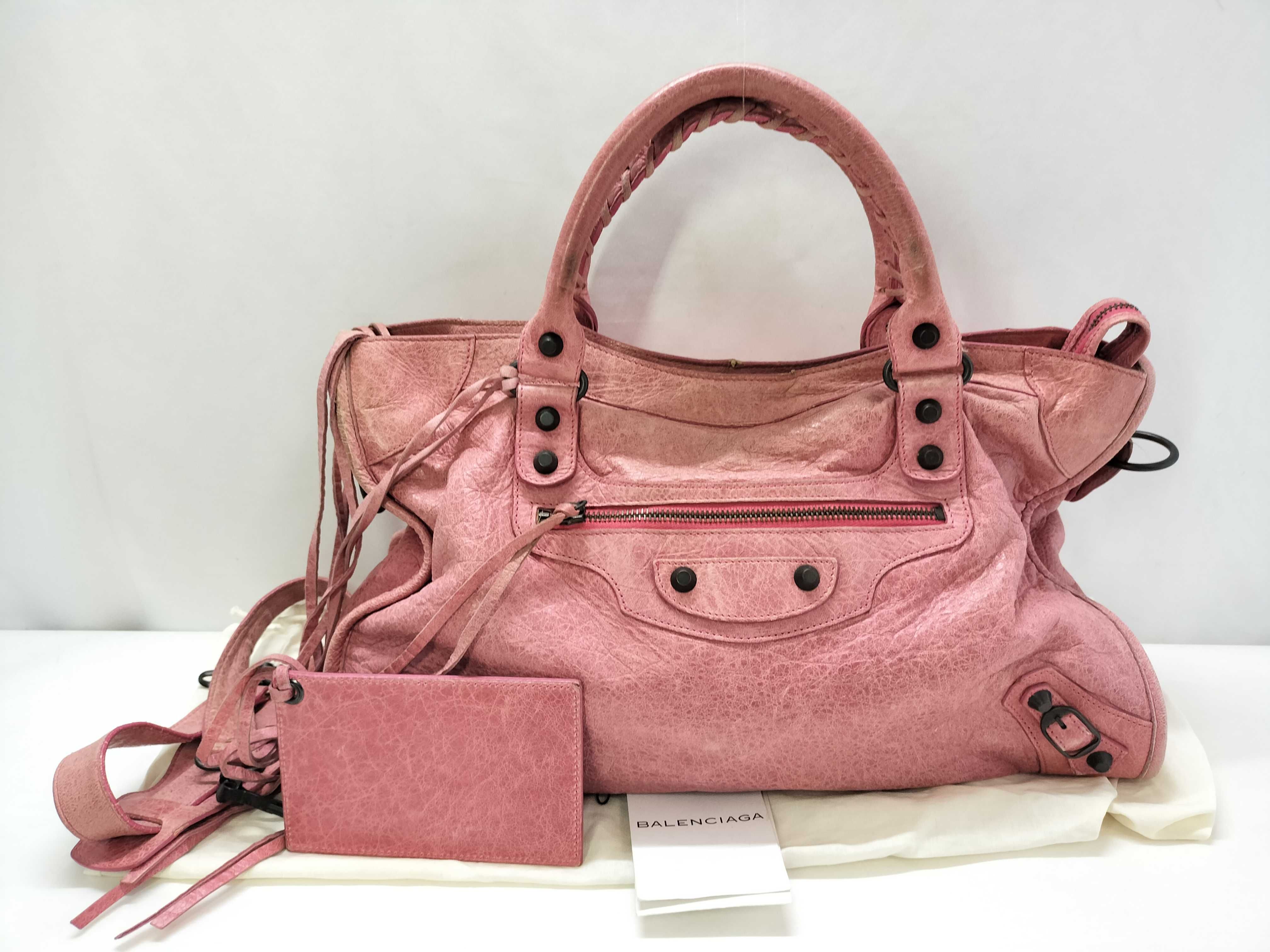 SG - Classic City Leather 2-Way Handbag Pink 115748 Handbag