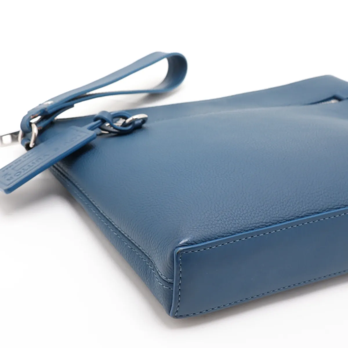 LV Aerogram Pochette iPad M81029 Blue (RFID detected) — view 4