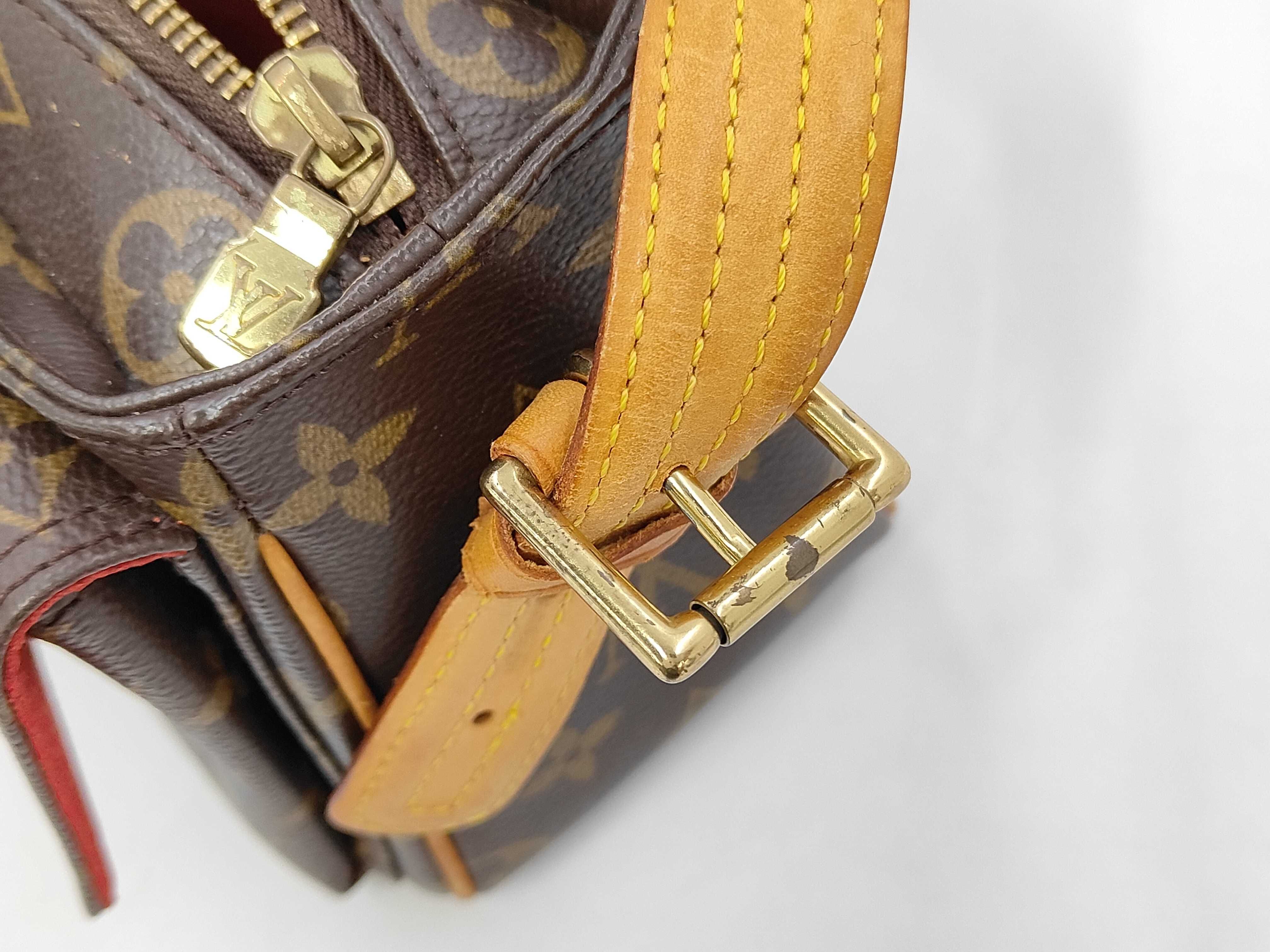 M51164 Monogram Viva Cite MM Shoulder Bag — view 11
