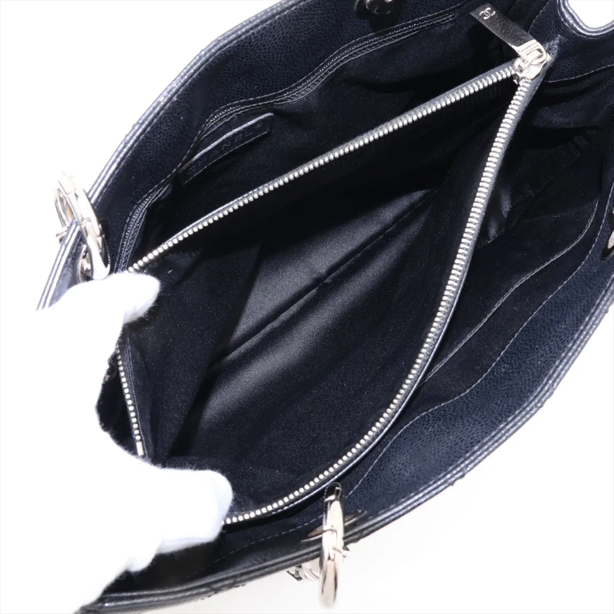 GST Caviar Skin Tote Bag, Silver, Silver Hardware, 18317858, Serial Number 18-series, A50995 — view 9