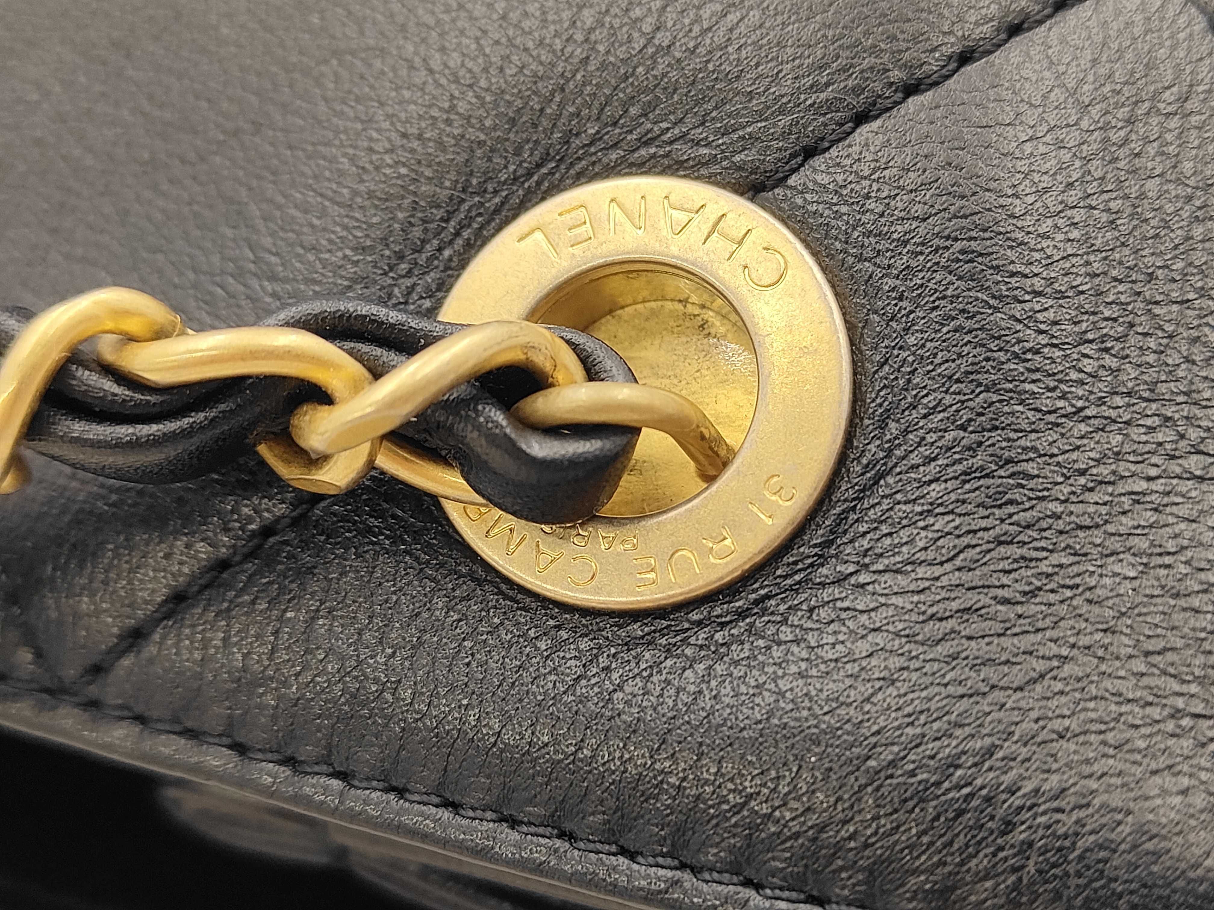 AS2750 Matelassé Lambskin Chain Shoulder Bag — view 5