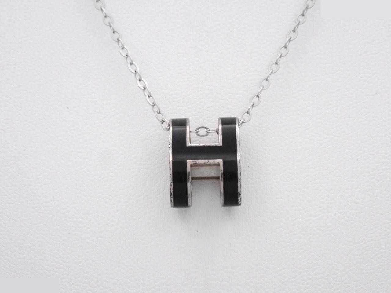 Pop Ash Silver Necklace
