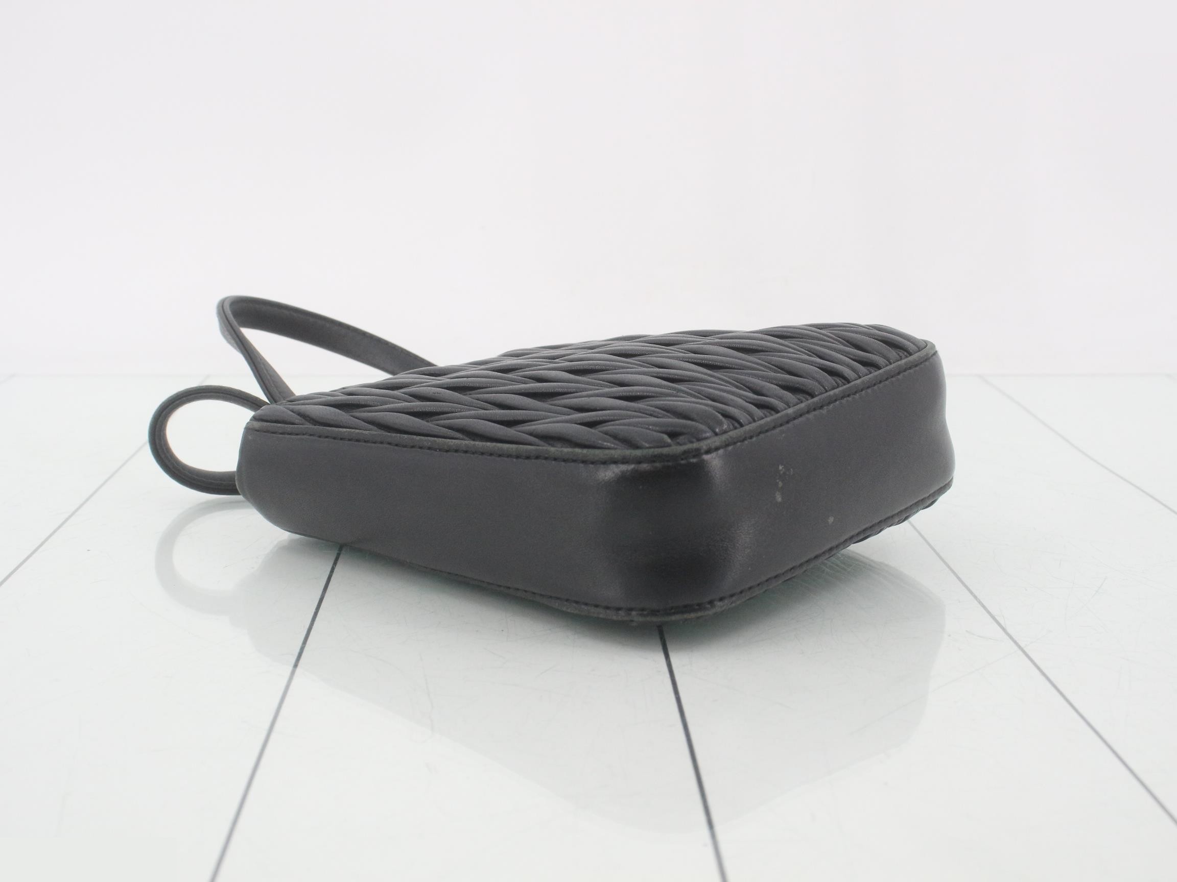 Matelassé (bag) - Shoulder bag - Black — view 5