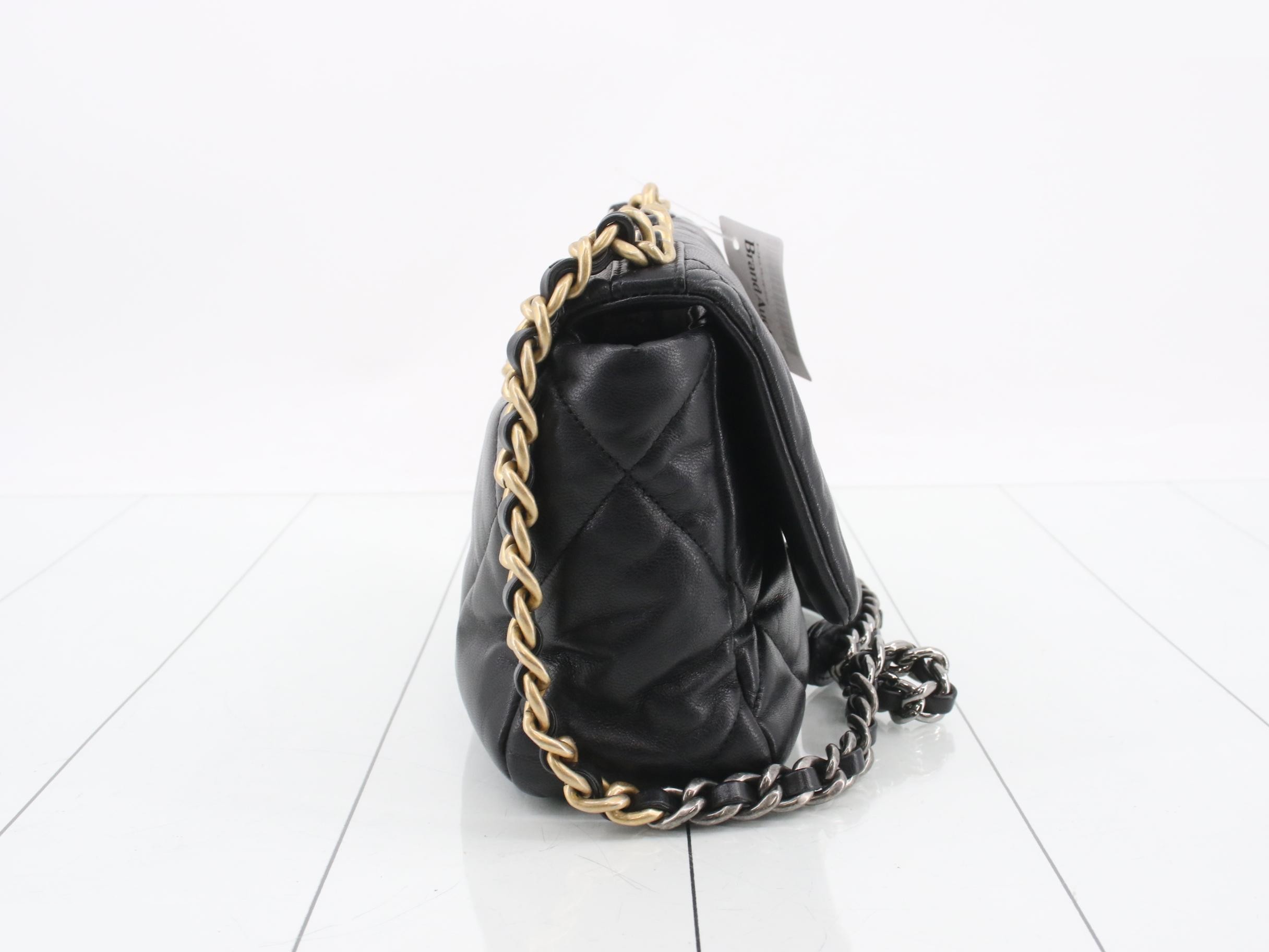 19 Leather 2-Way Handbag — view 4