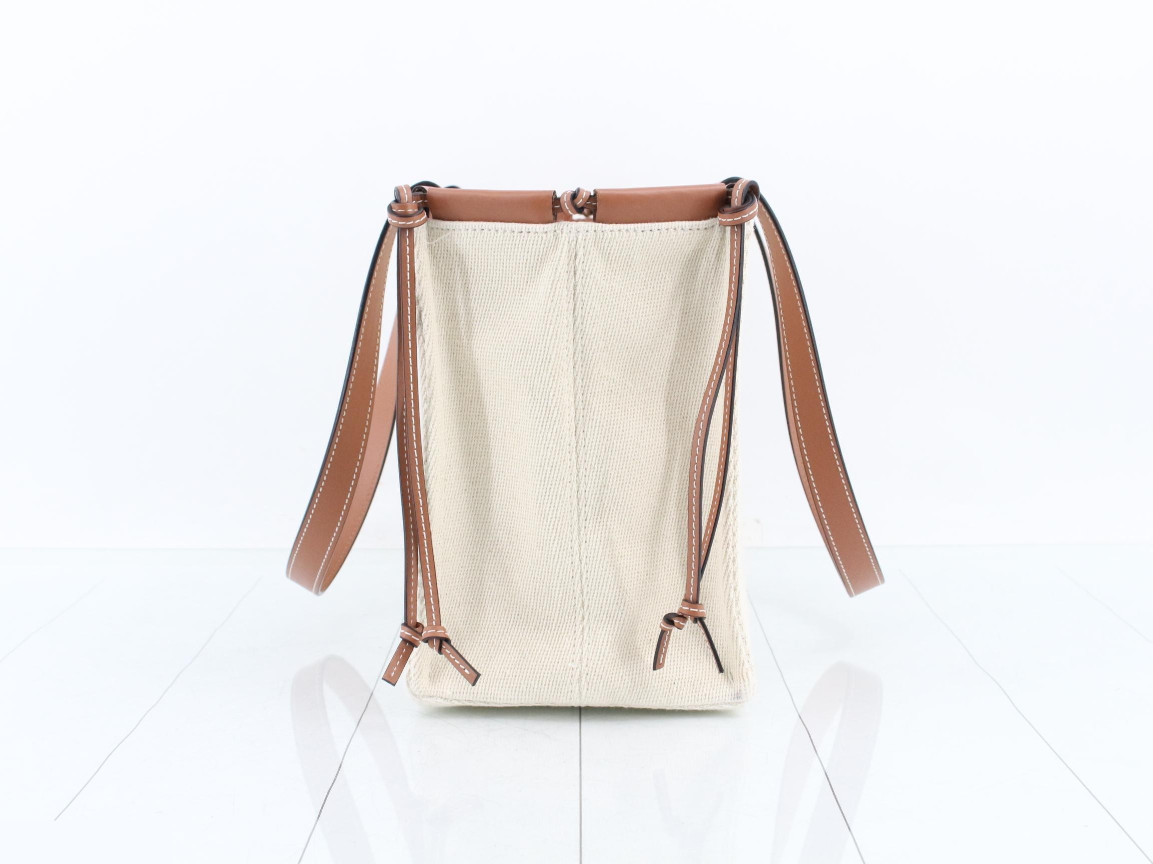 Other lines: Bags & Tote Bags, Cushion Tote, Canvas, Anagram — view 4