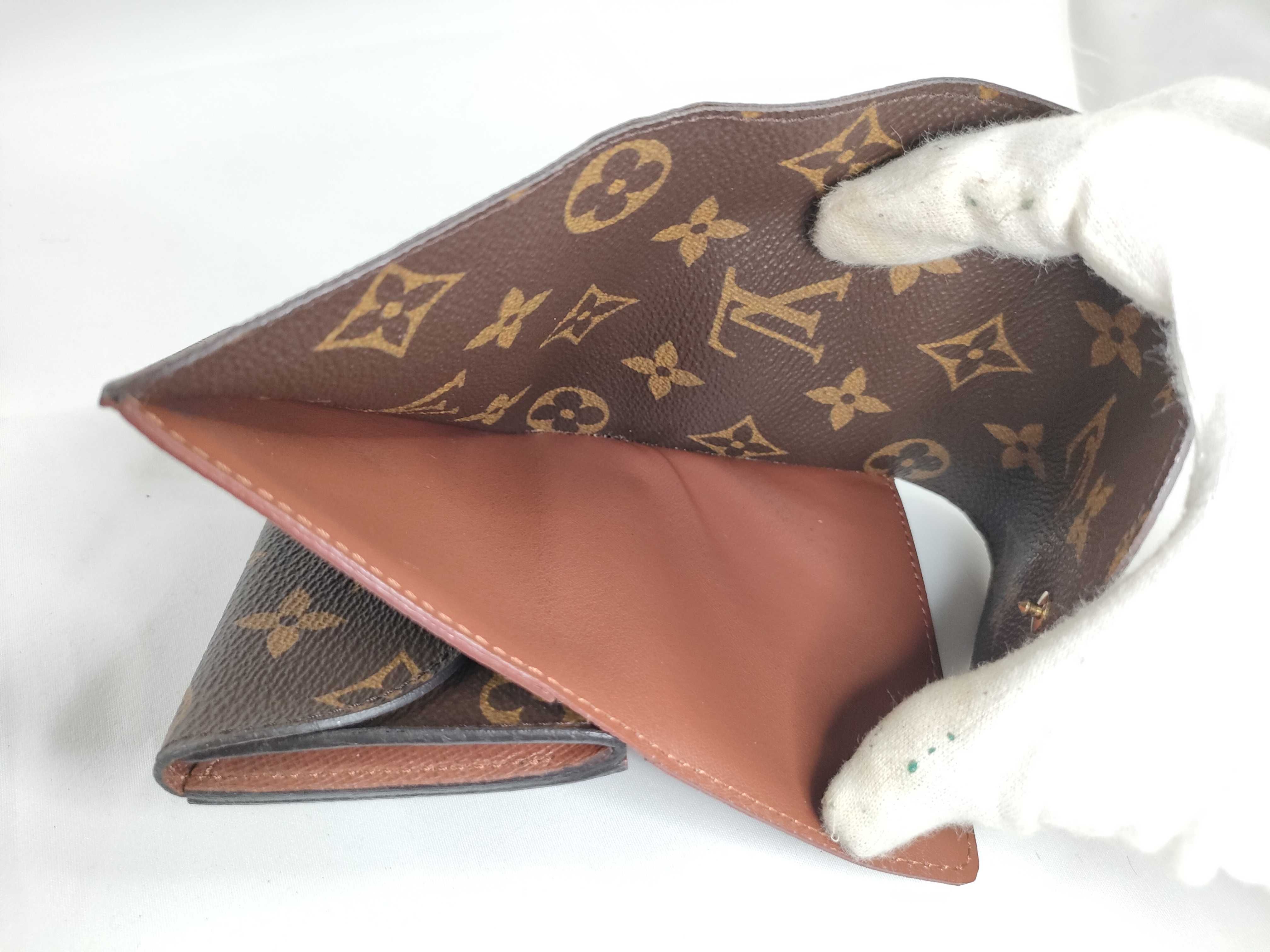 Monogram M60253 Monogram Portefeuille Helene MI0181 Compact Tri-fold Wallet with Bill Compartment, Coin Purse, and Card Slots — view 11