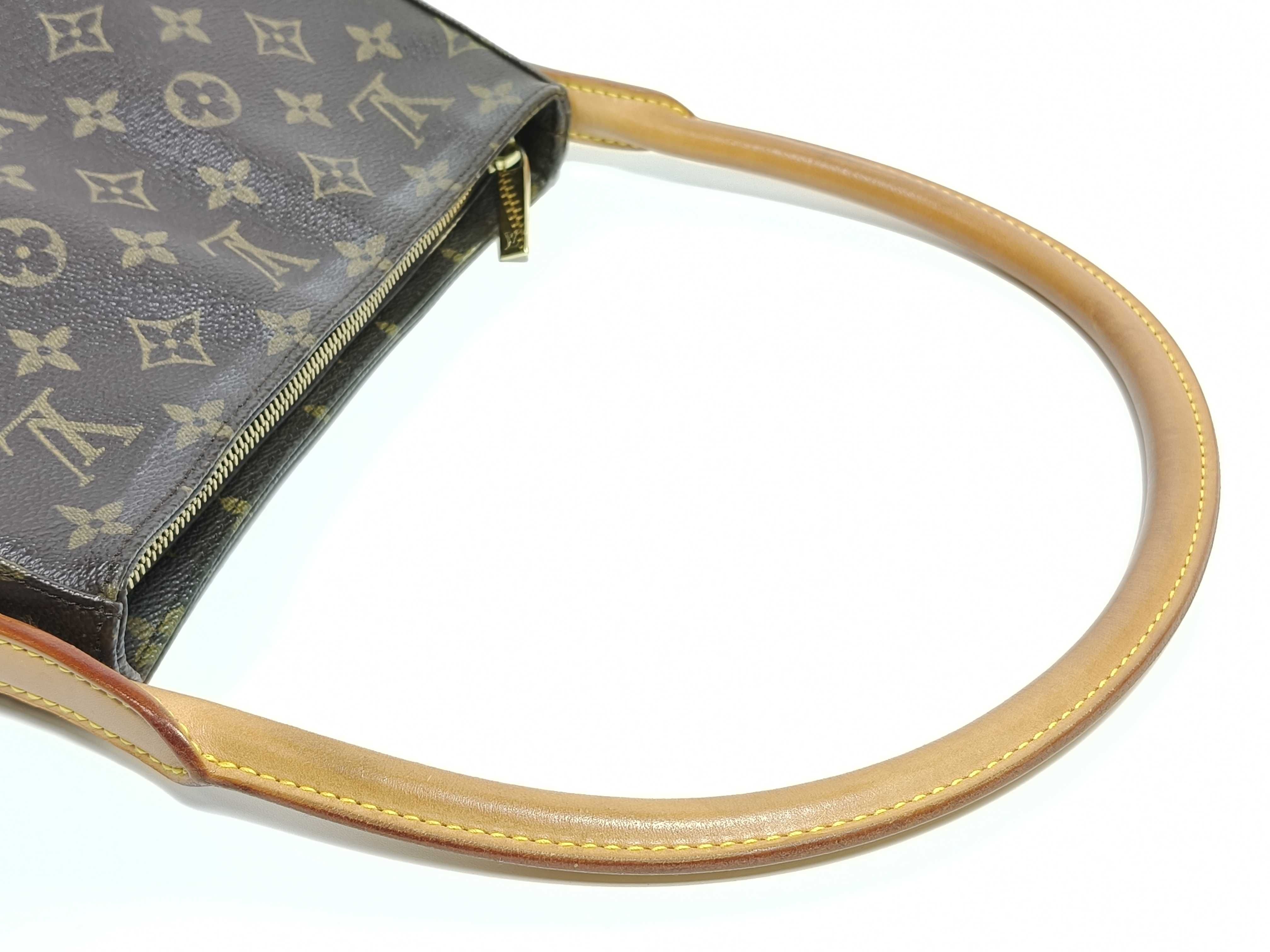 Monogram M51146 Looping MM Handbag Shoulder Bag — view 3