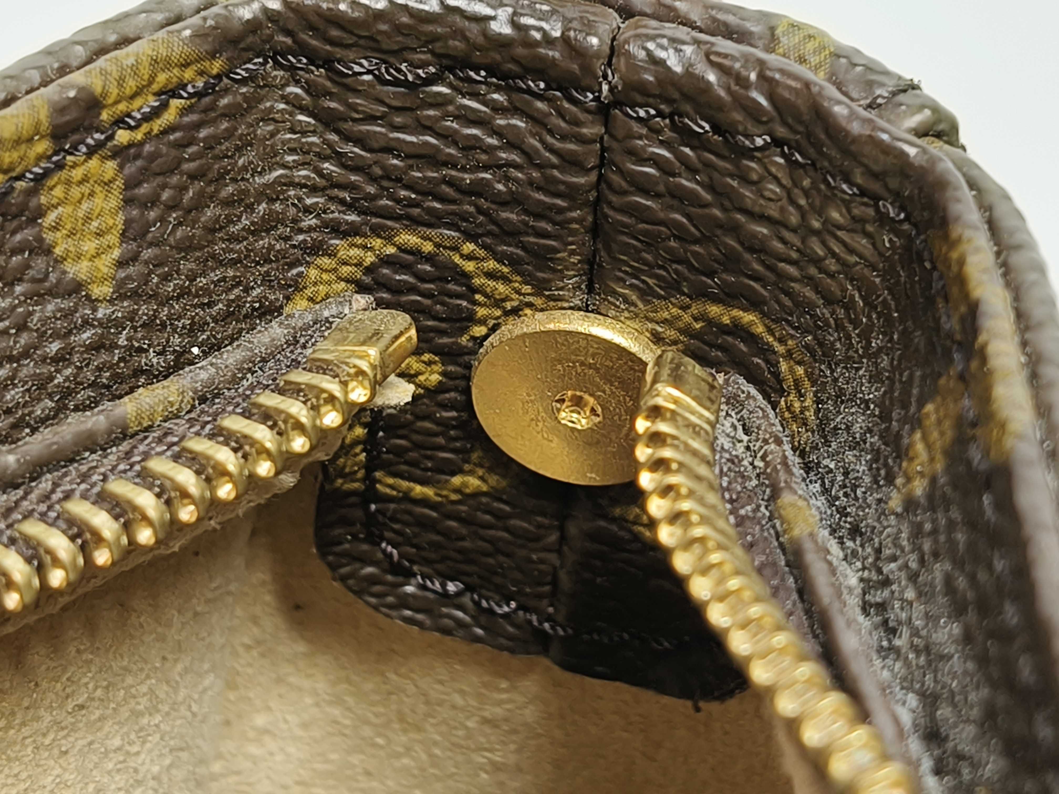 Monogram M51146 Looping MM Handbag Shoulder Bag — view 9