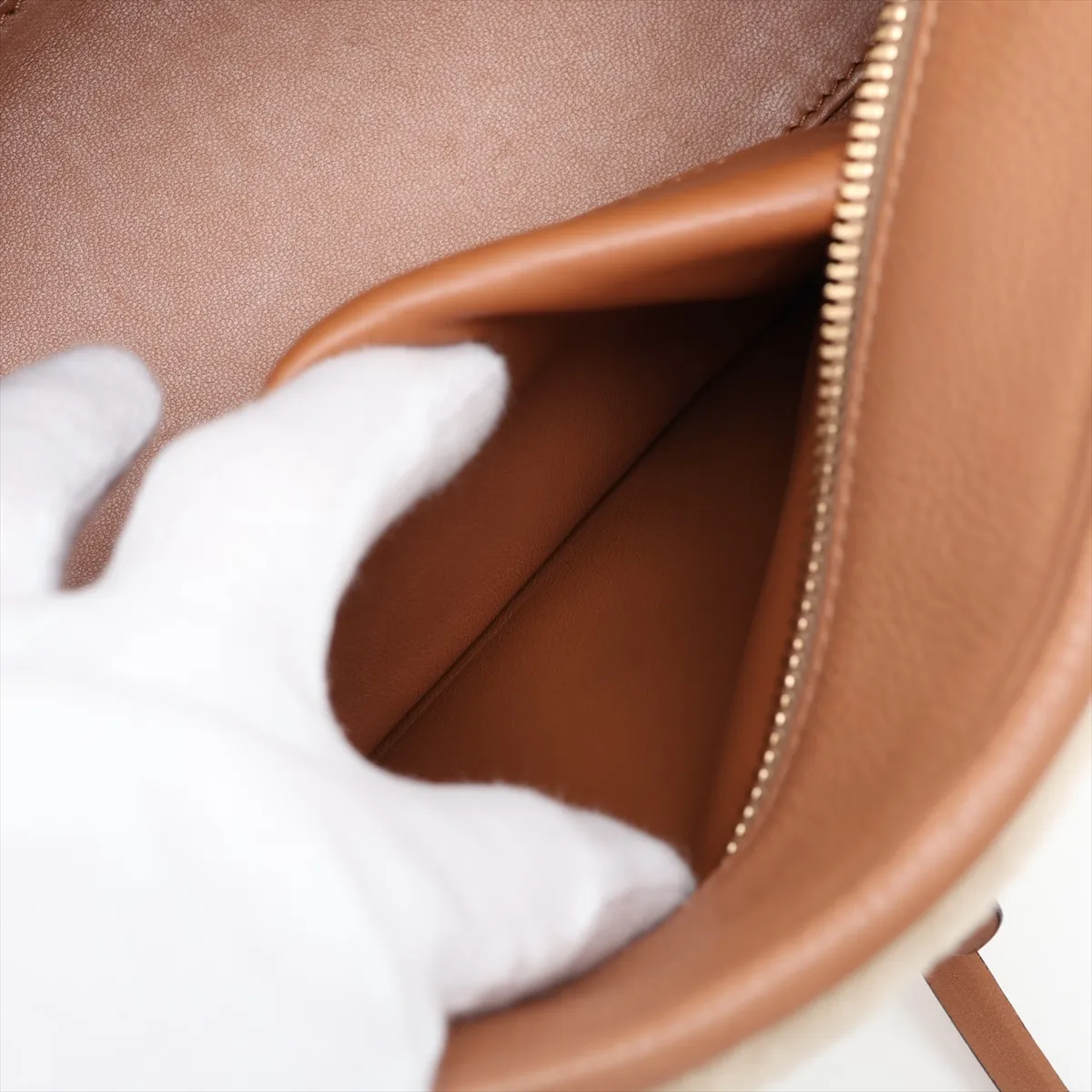 Amazona 28 Shearling and Leather Handbag, Beige x Brown — view 9