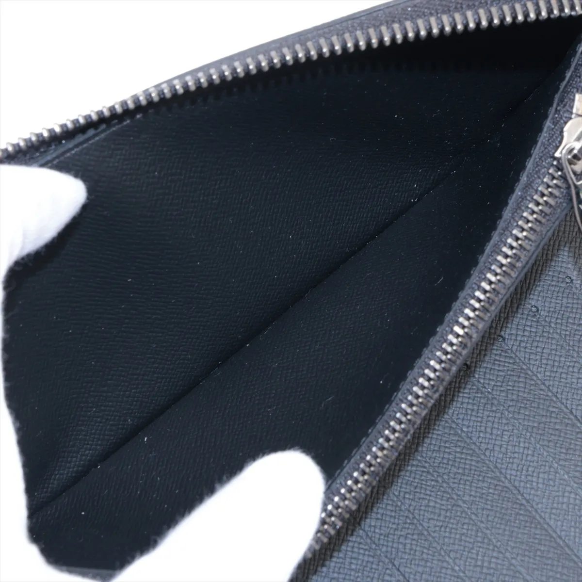 Monogram Eclipse Zippy Wallet Vertical M62295 CT1179 Black Round Zip Wallet — view 5