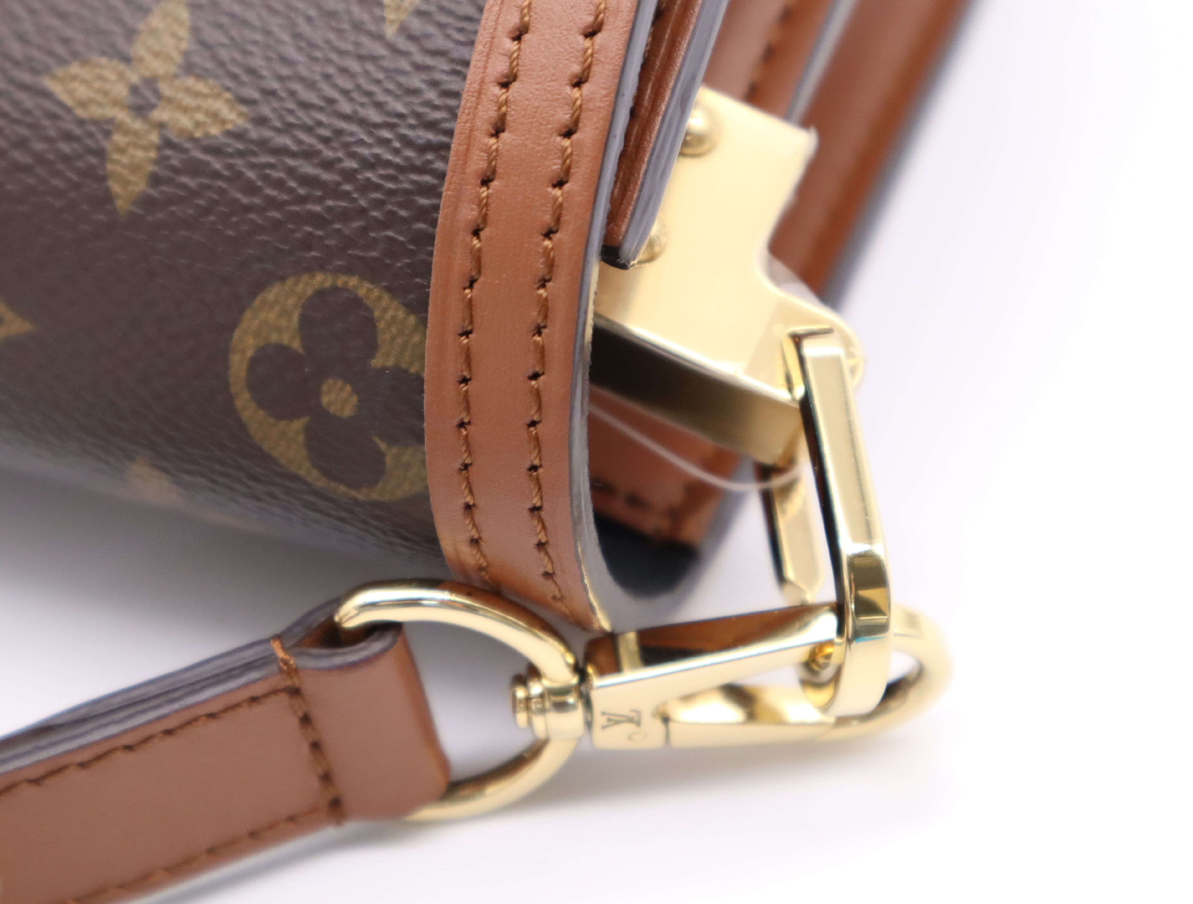 M45959 Monogram & Monogram Reverse Canvas Dauphine MINI Shoulder Bag with Shoulder Strap and Dust Bag — view 9