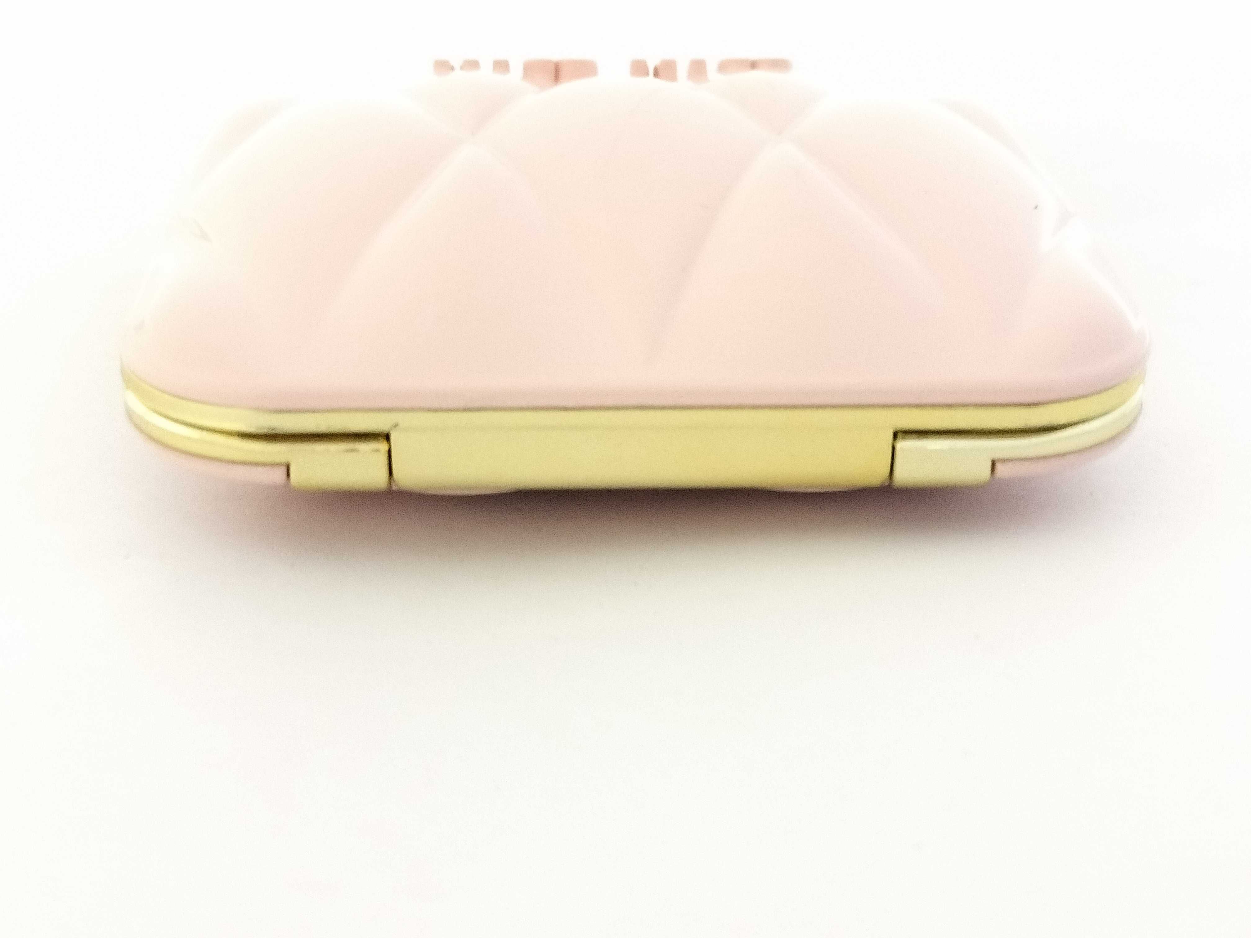 hand mirror and other accessories — view 4