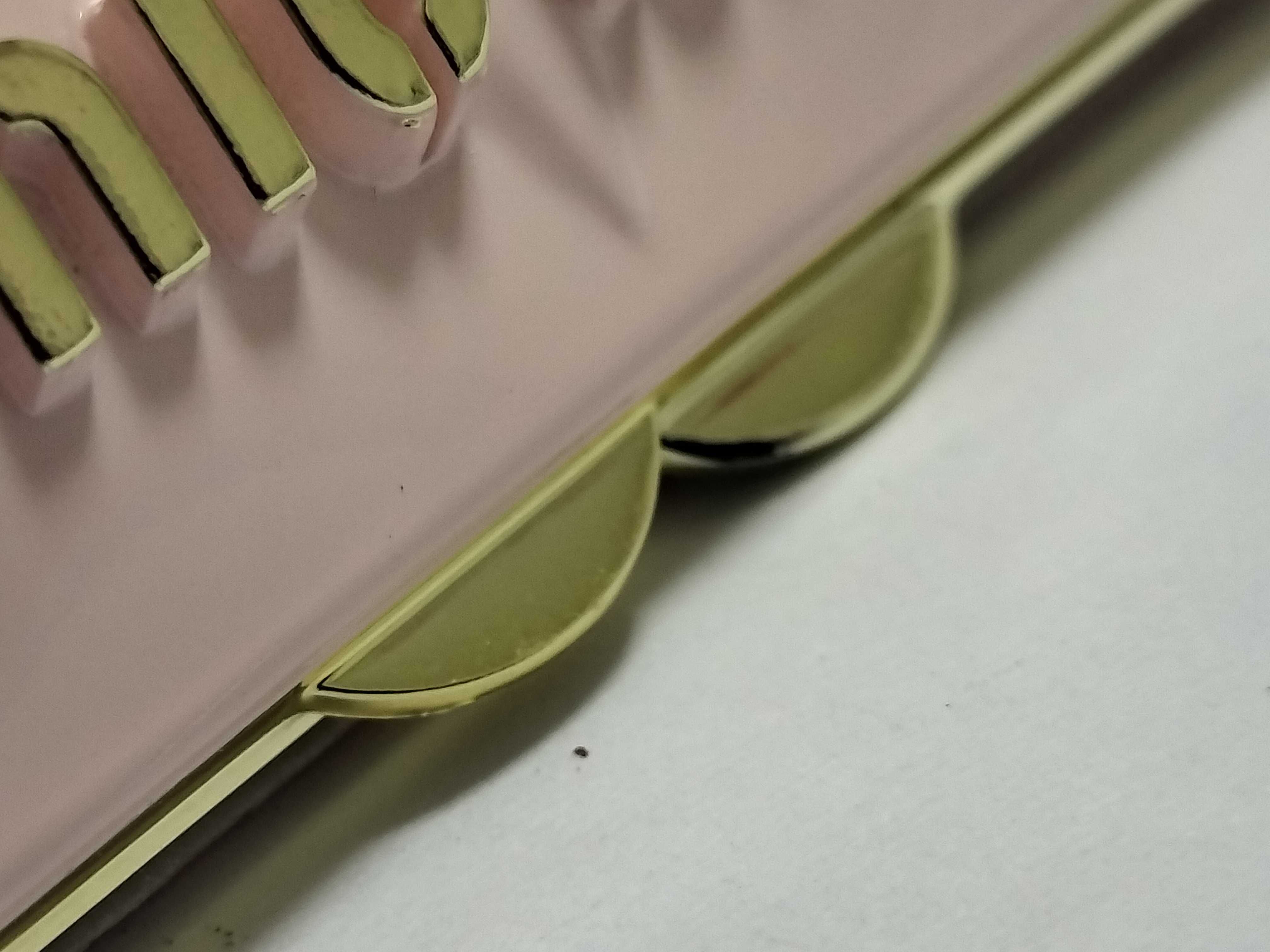hand mirror and other accessories — view 8
