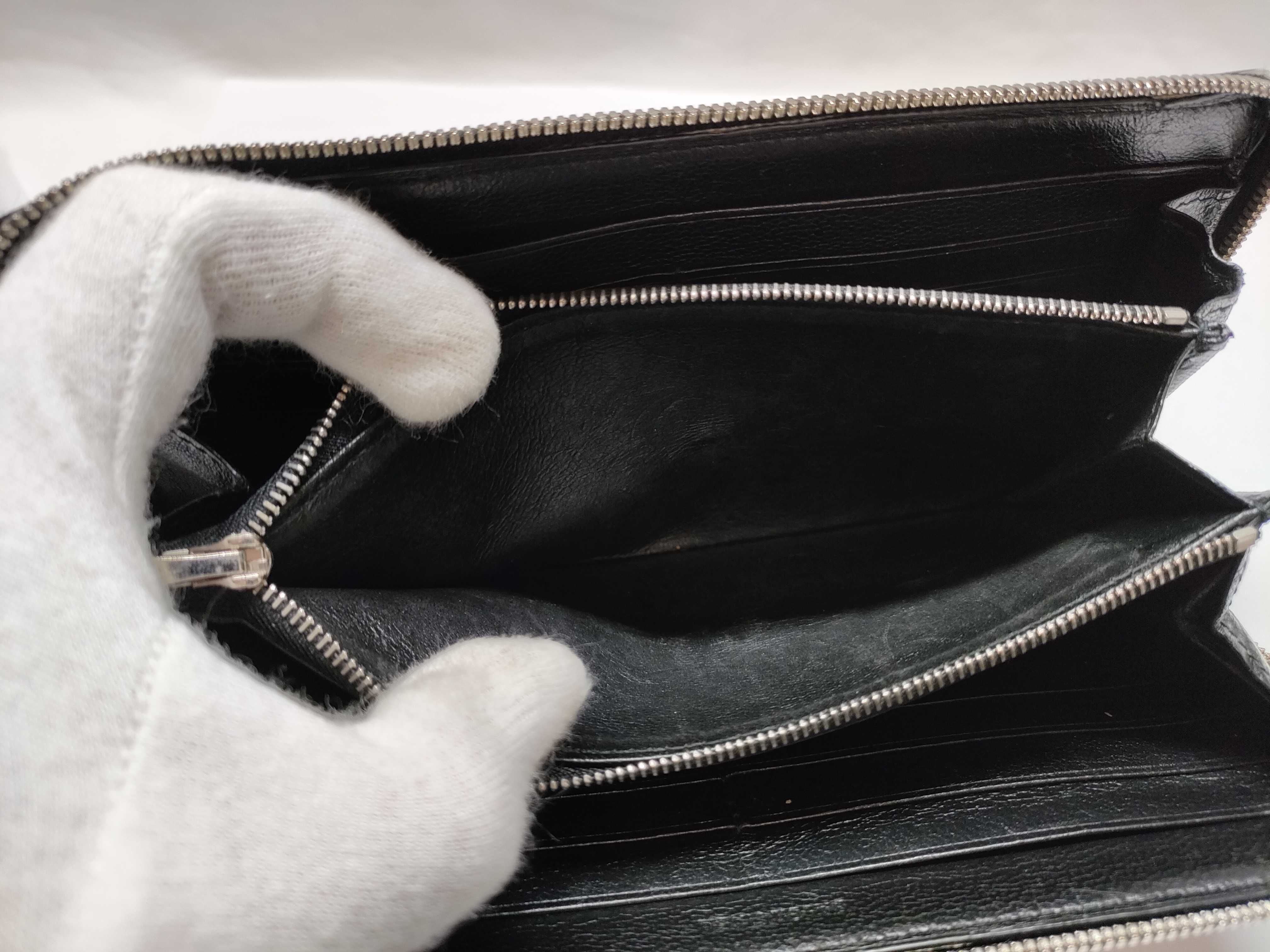 Perforated Logo Round Zipper Long Wallet — view 14