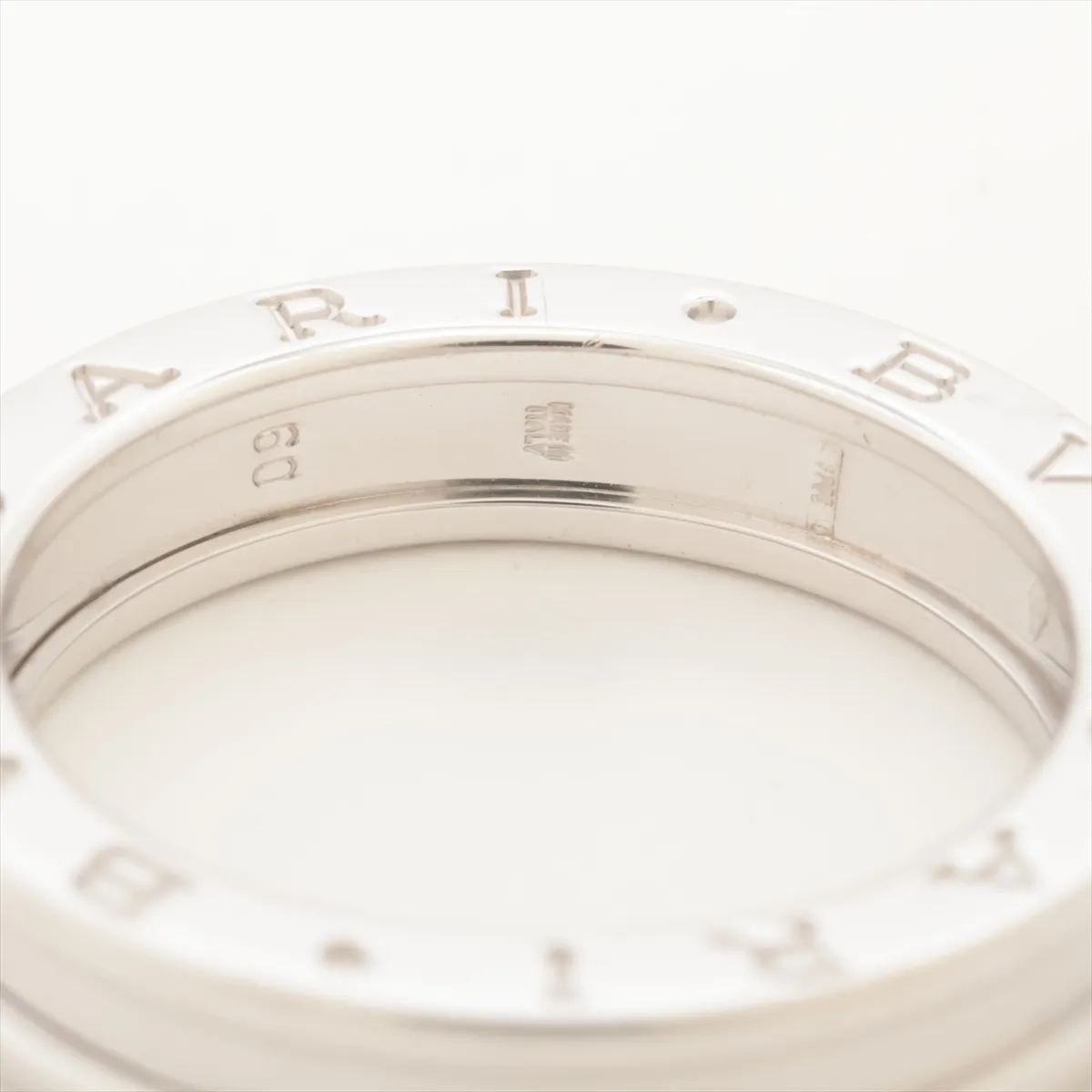 B Zero One Ring 750(WG) 7.9g 60 — view 3