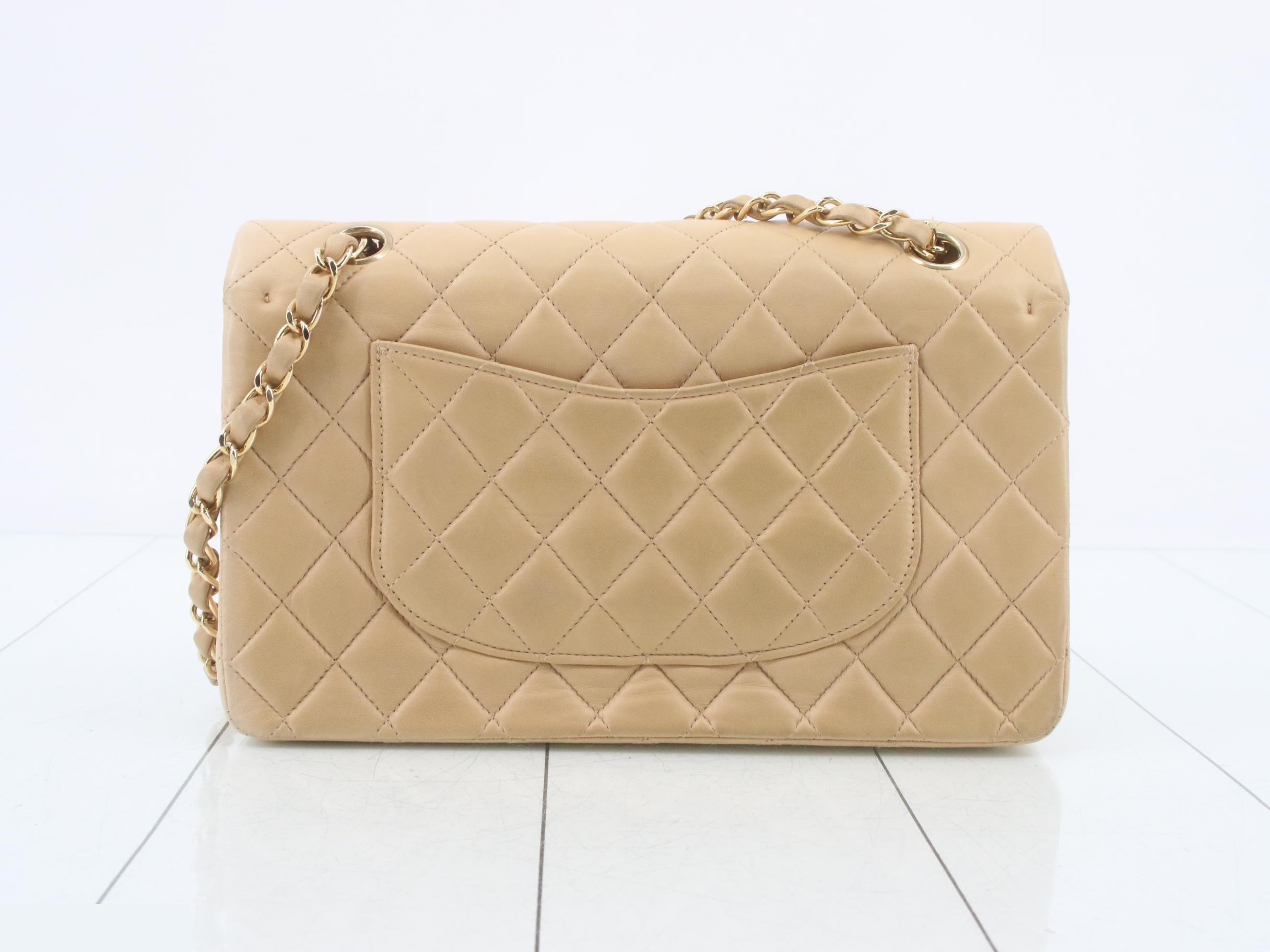Double flap 25 lambskin chain shoulder bag, with sticker and card. — view 2