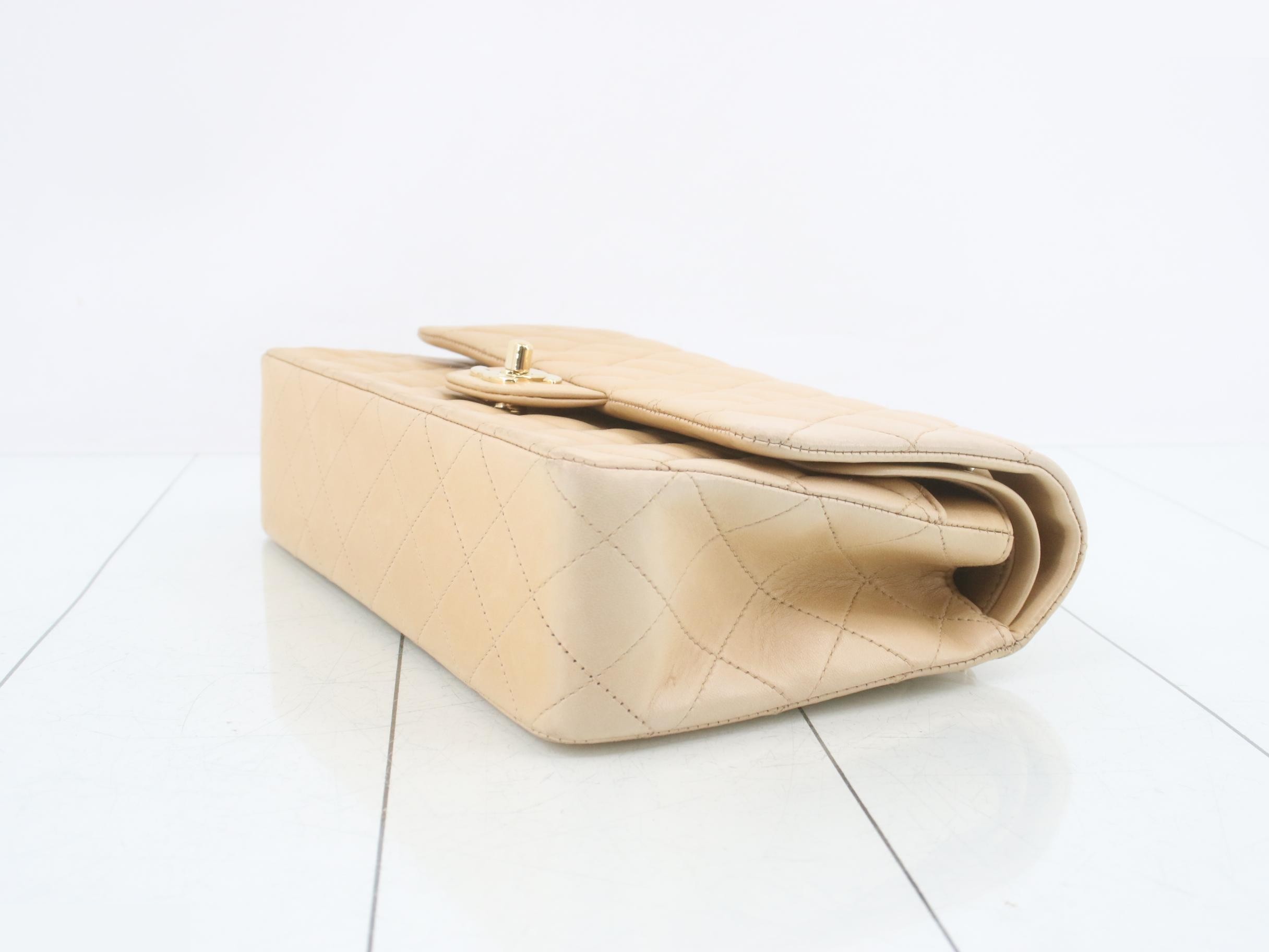 Double flap 25 lambskin chain shoulder bag, with sticker and card. — view 6