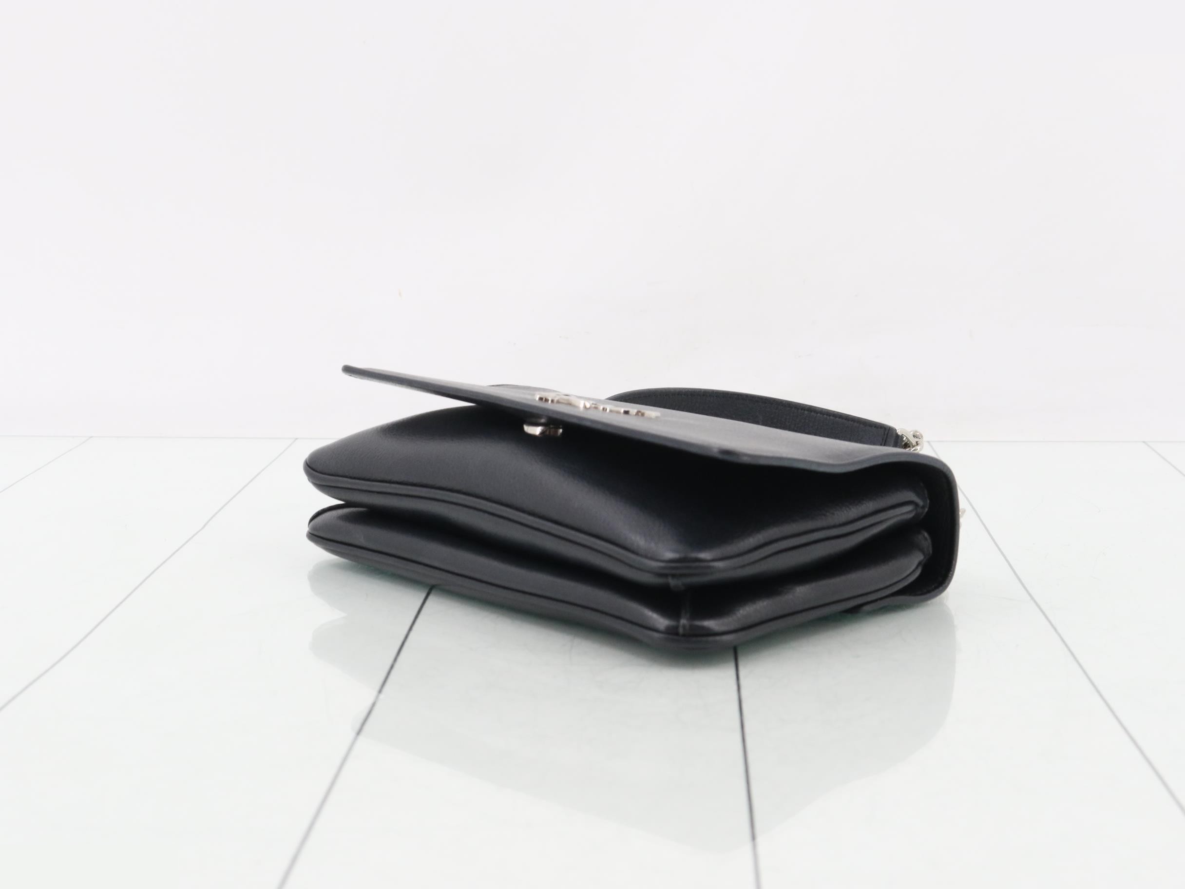 Other lines: Bags - Chain Shoulder Bag - Leather - Black — view 6