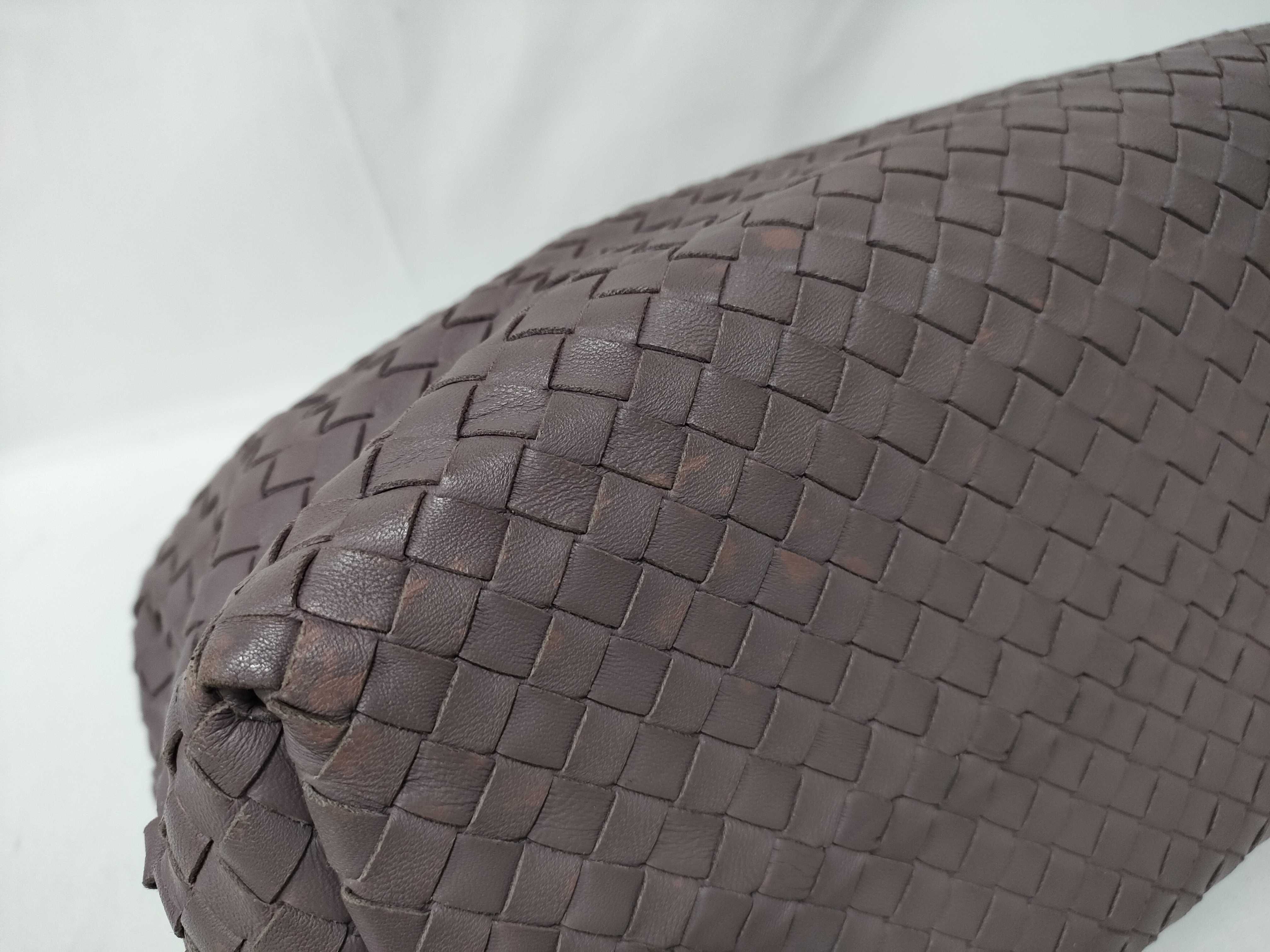 Intrecciato ID - Cow Skin Intrecciato Leather Tote Bag Purple Mirror Included — view 6