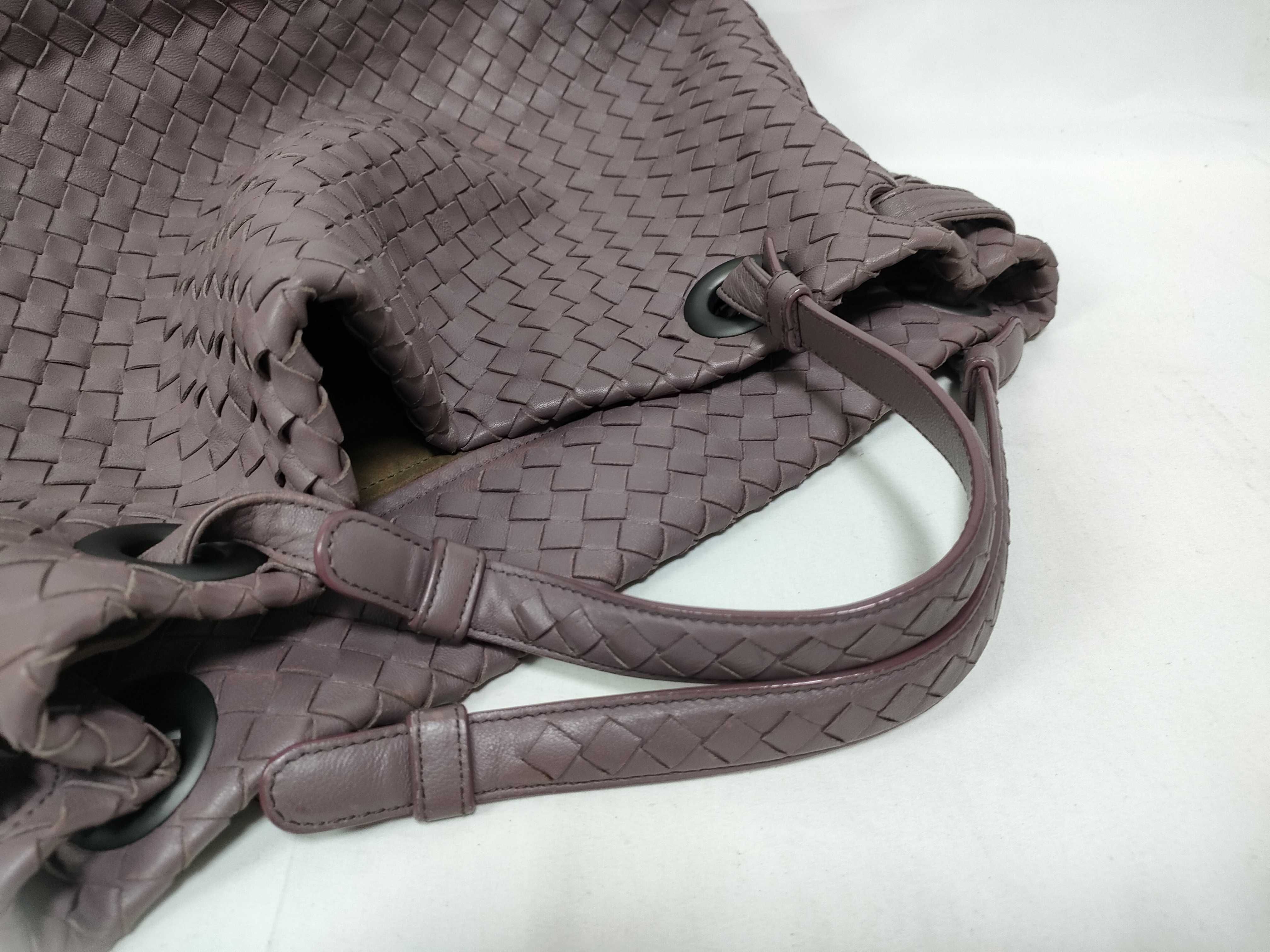 Intrecciato ID - Cow Skin Intrecciato Leather Tote Bag Purple Mirror Included — view 8