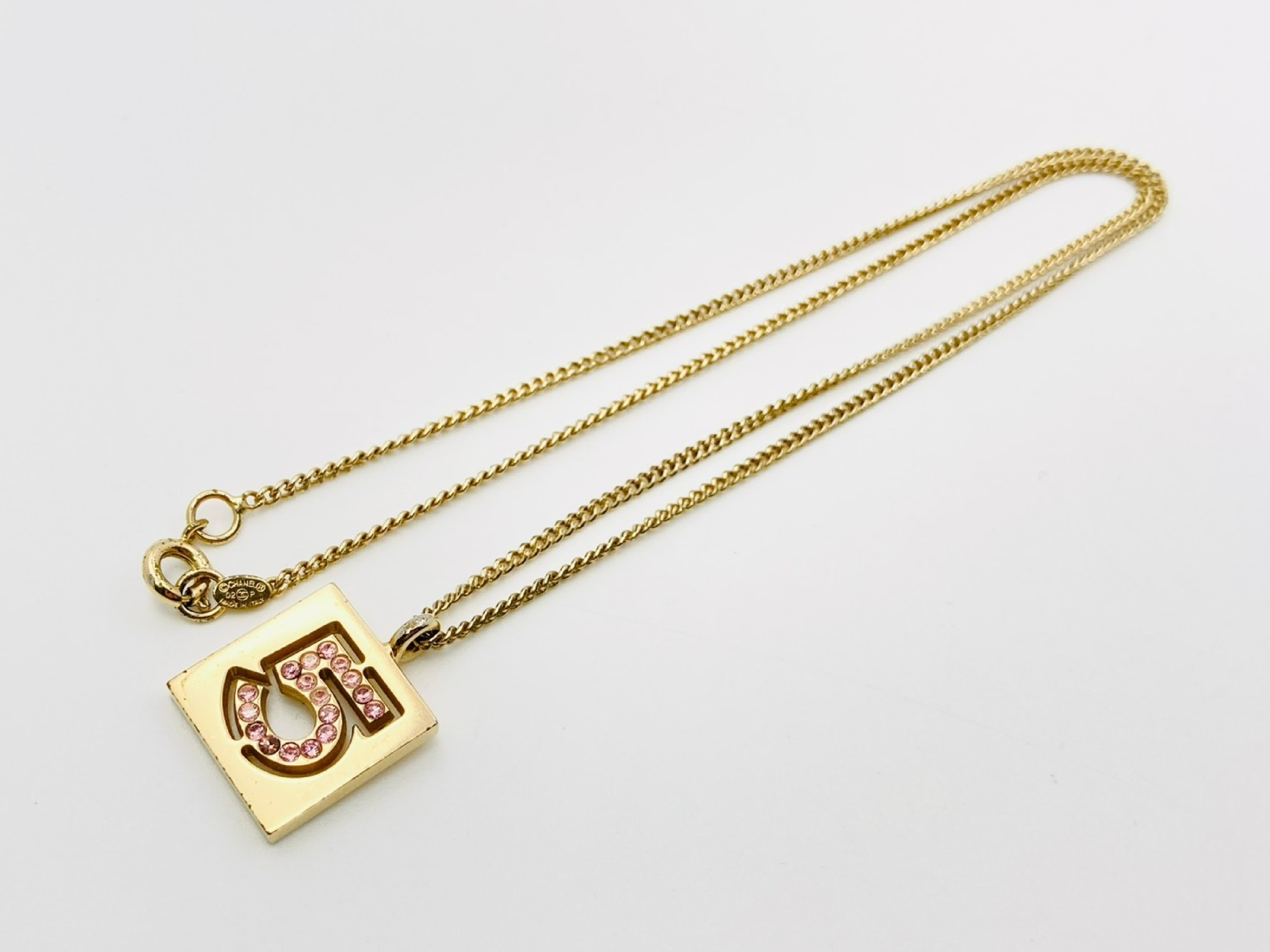 No. 5 Rhinestone Square Necklace 02P Gold x Pink Necklace — view 3