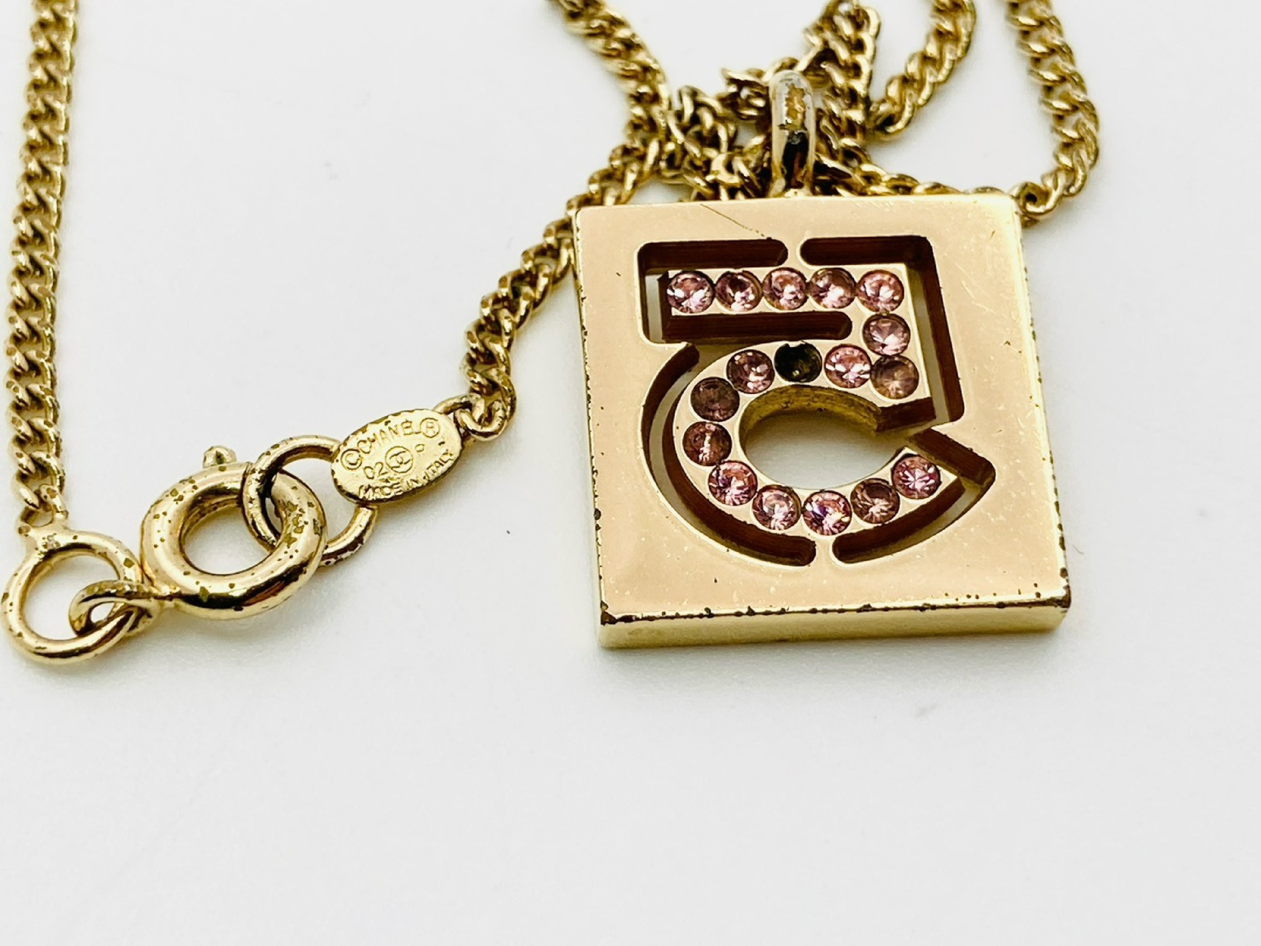 No. 5 Rhinestone Square Necklace 02P Gold x Pink Necklace — view 4