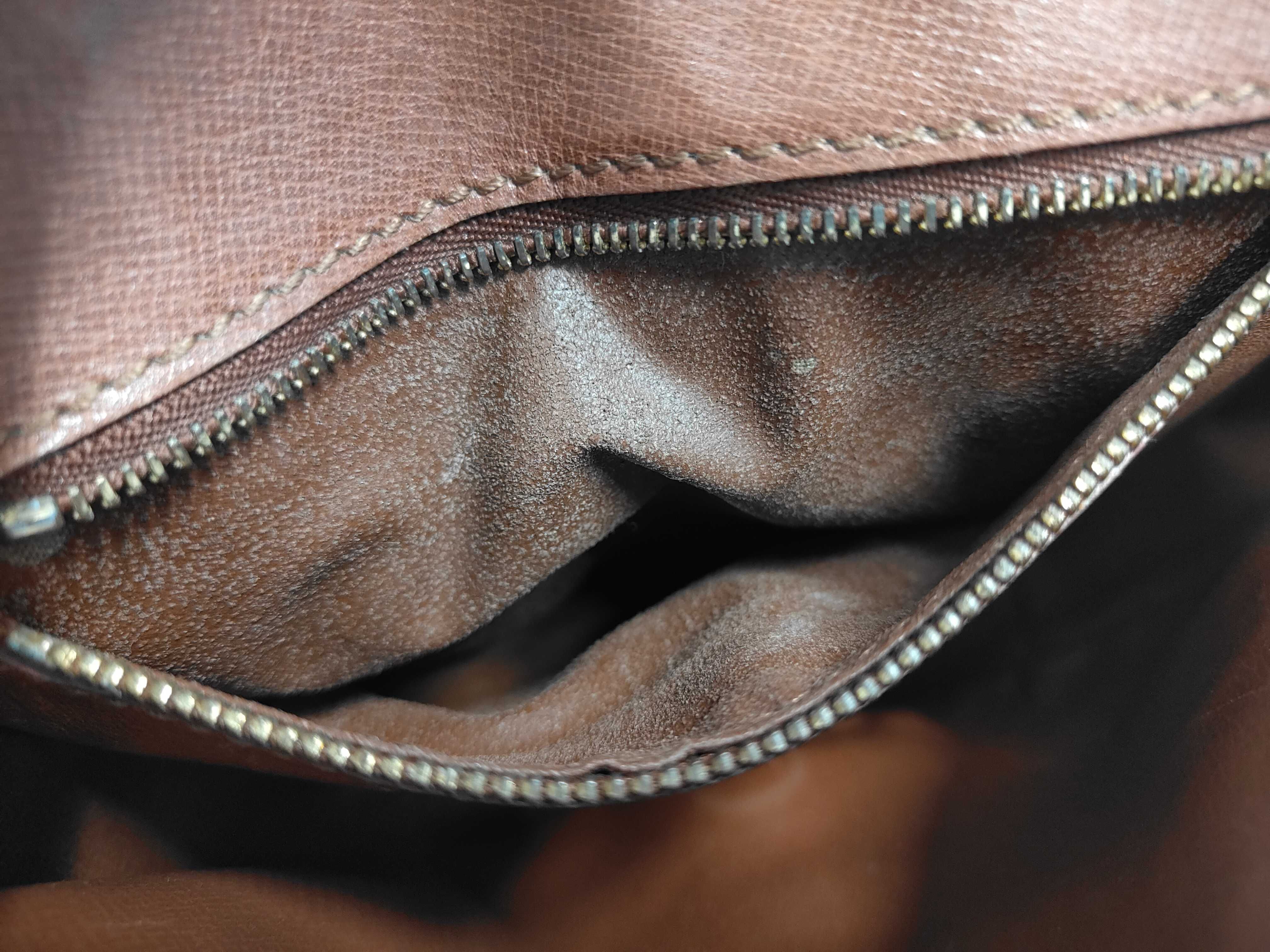 Monogram M40646 Chantilly PM 881 vi Shoulder Bag — view 11