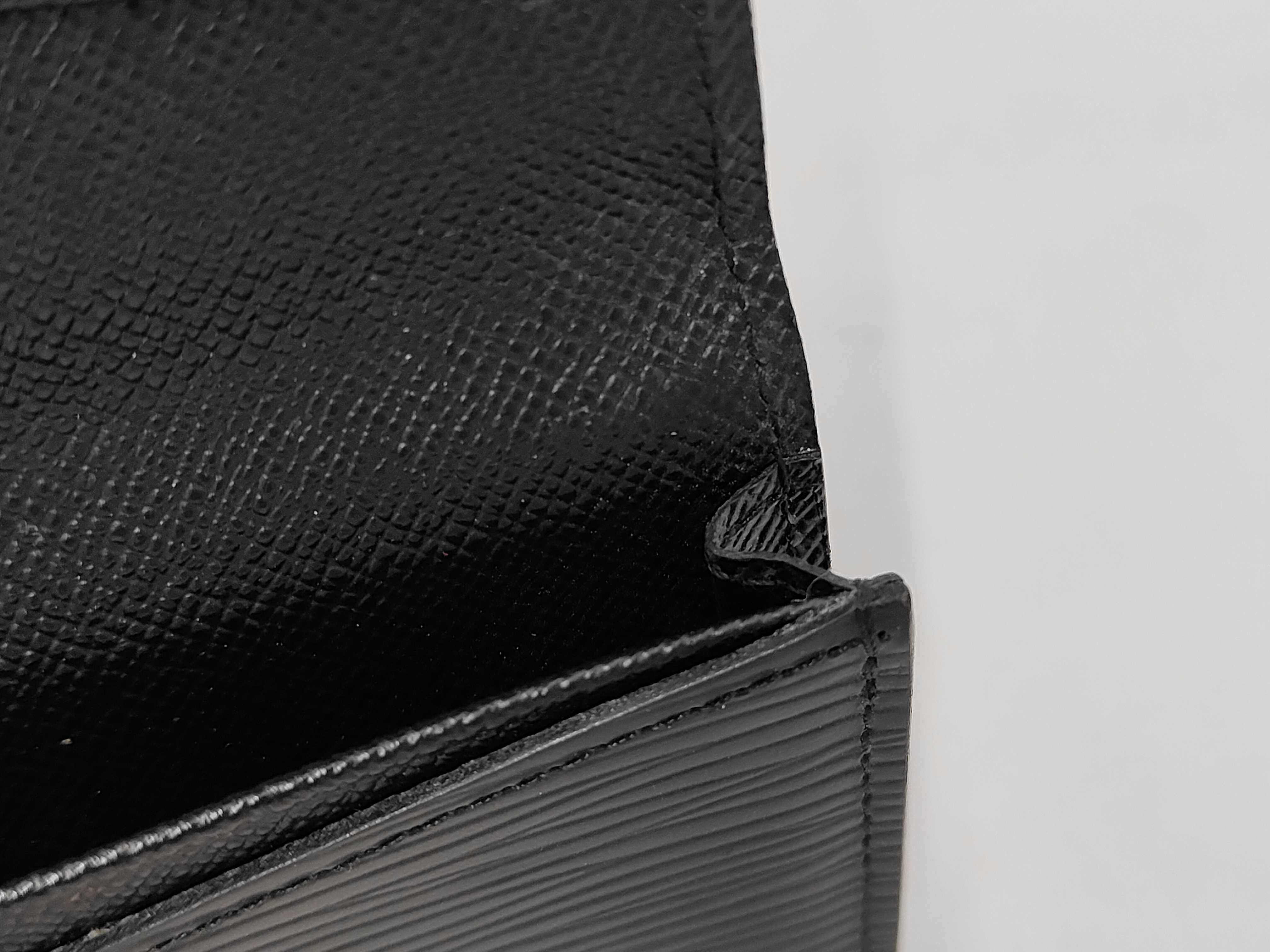 Epi Enveloppe Carte de Visite Noir CA3102 Card Case — view 5