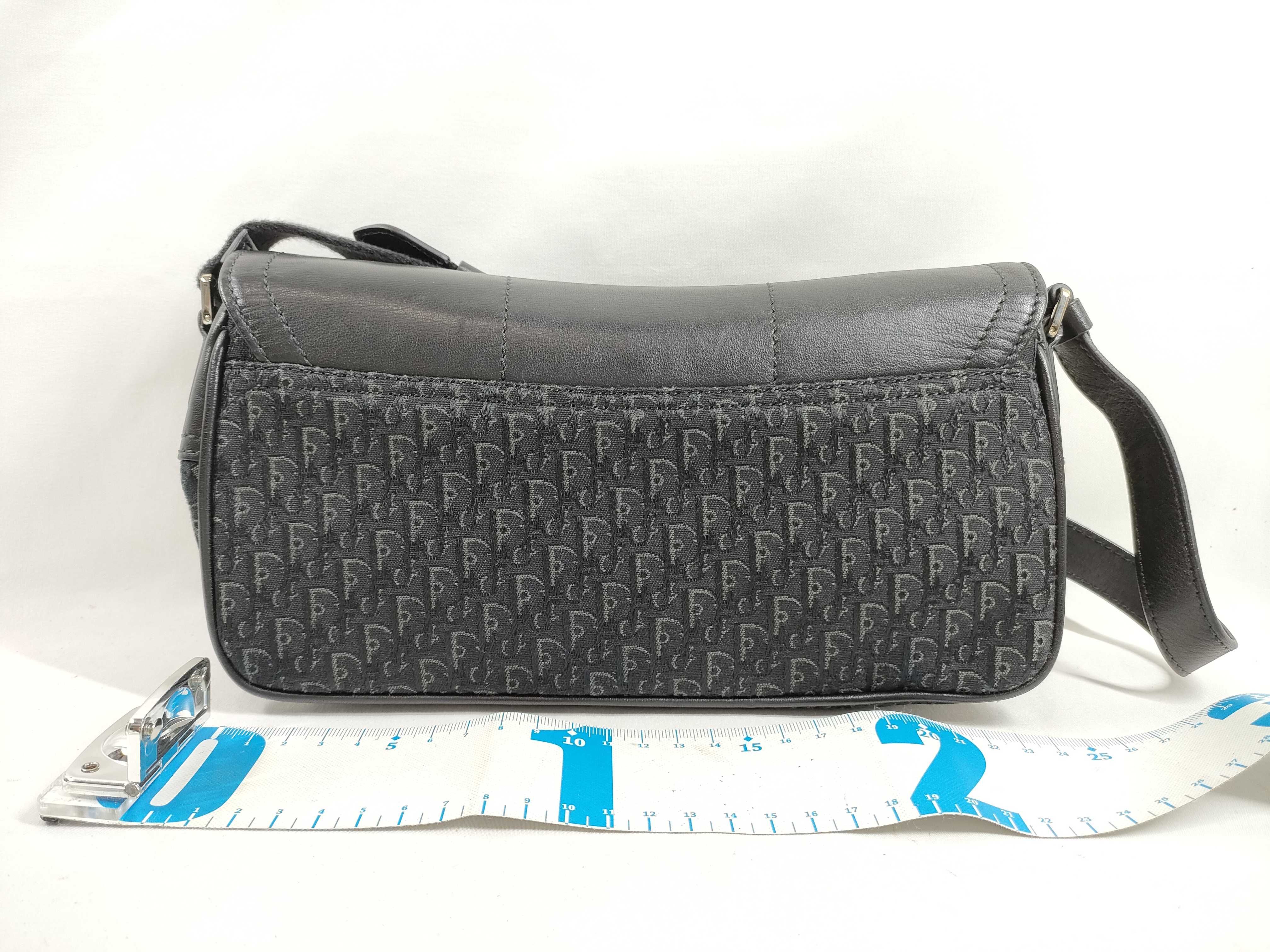 Street Chic Shoulder Bag — view 2