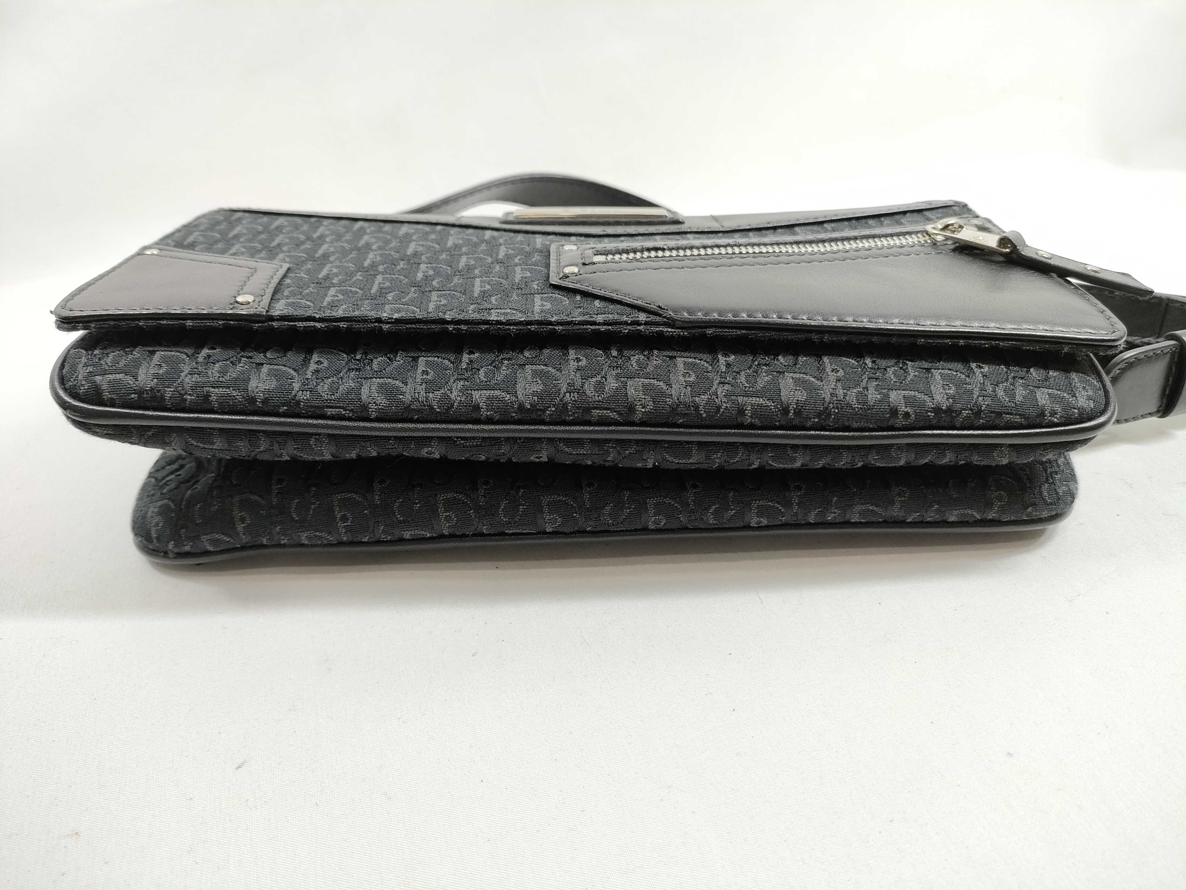 Street Chic Shoulder Bag — view 7