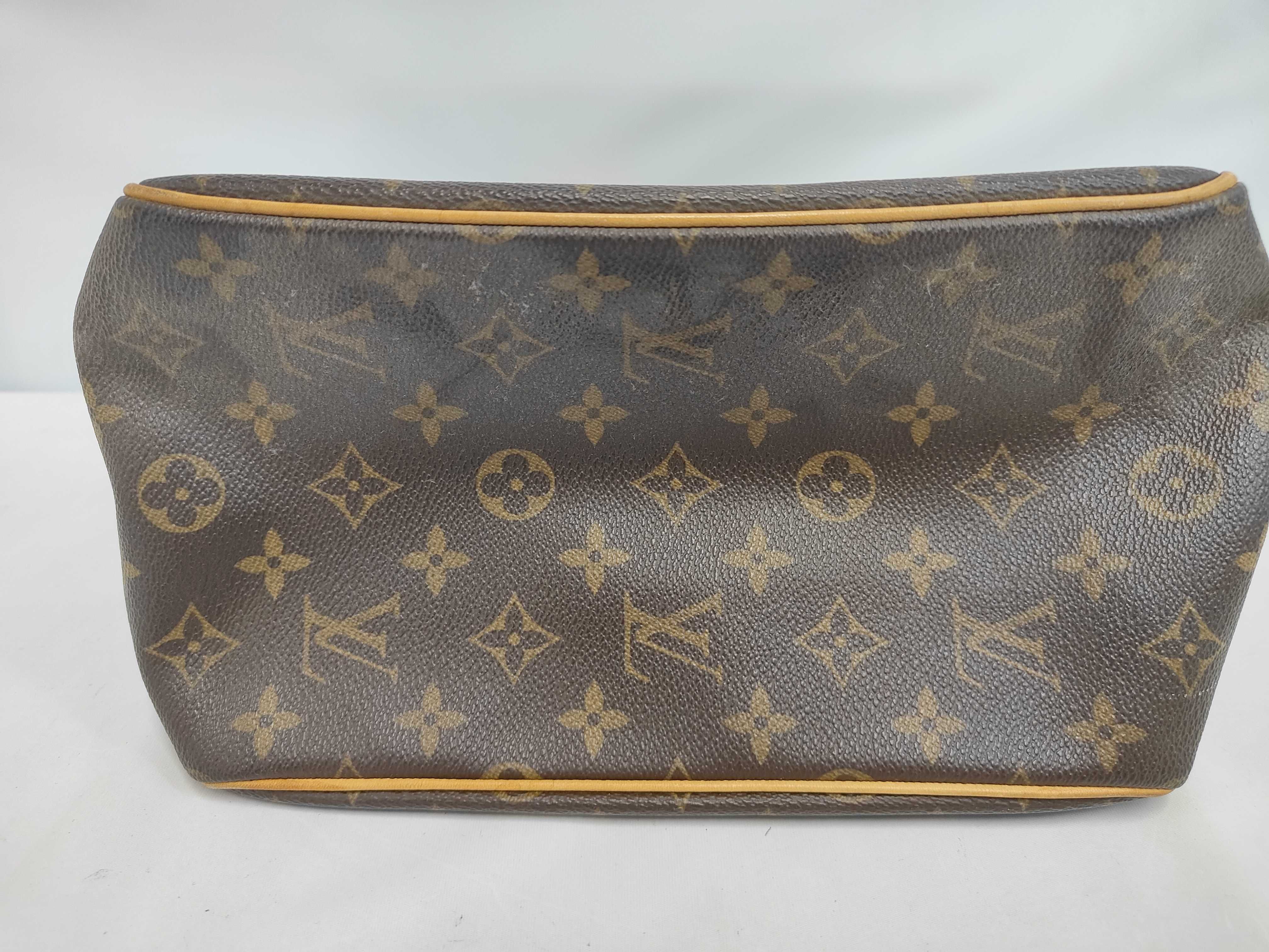 Monogram Batignolles Shoulder Bag — view 4