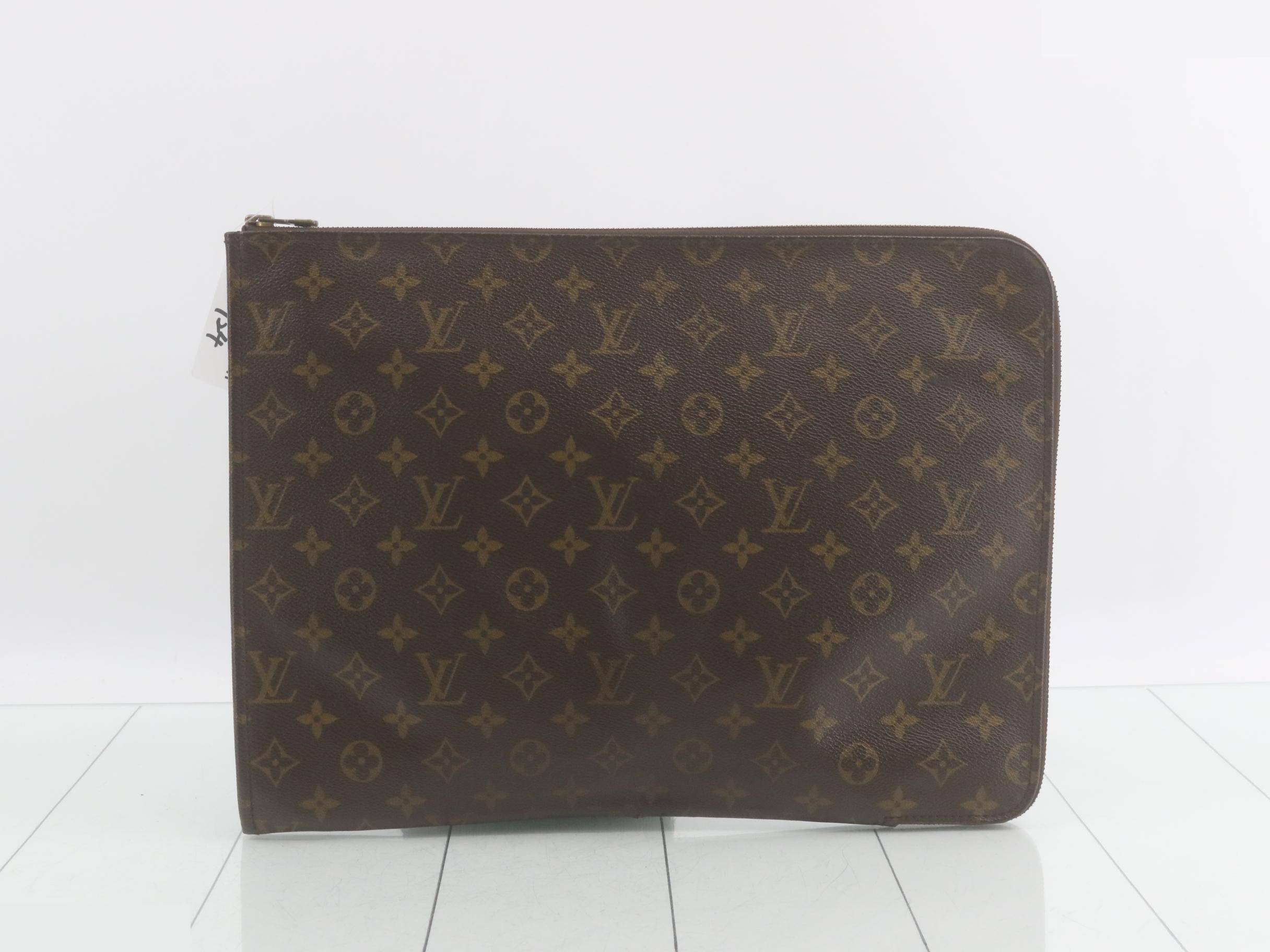 Monogram Poche Documents Document Case
