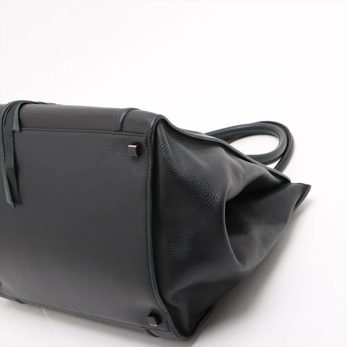 Luggage Phantom Medium Leather Tote Bag Black — view 3
