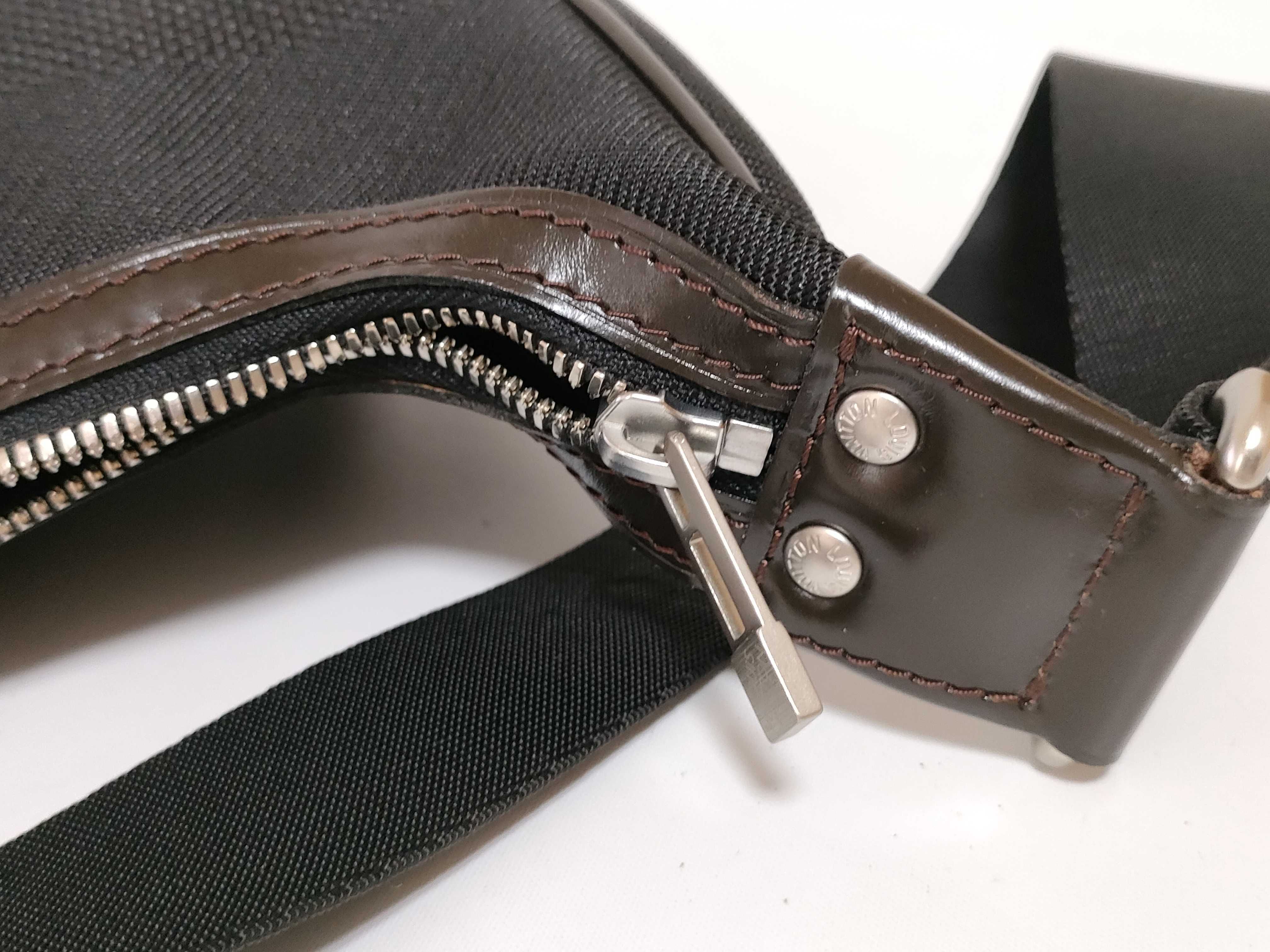 Damier Geant Explore M93616 (Serial number unknown) Black Shoulder Bag — view 13