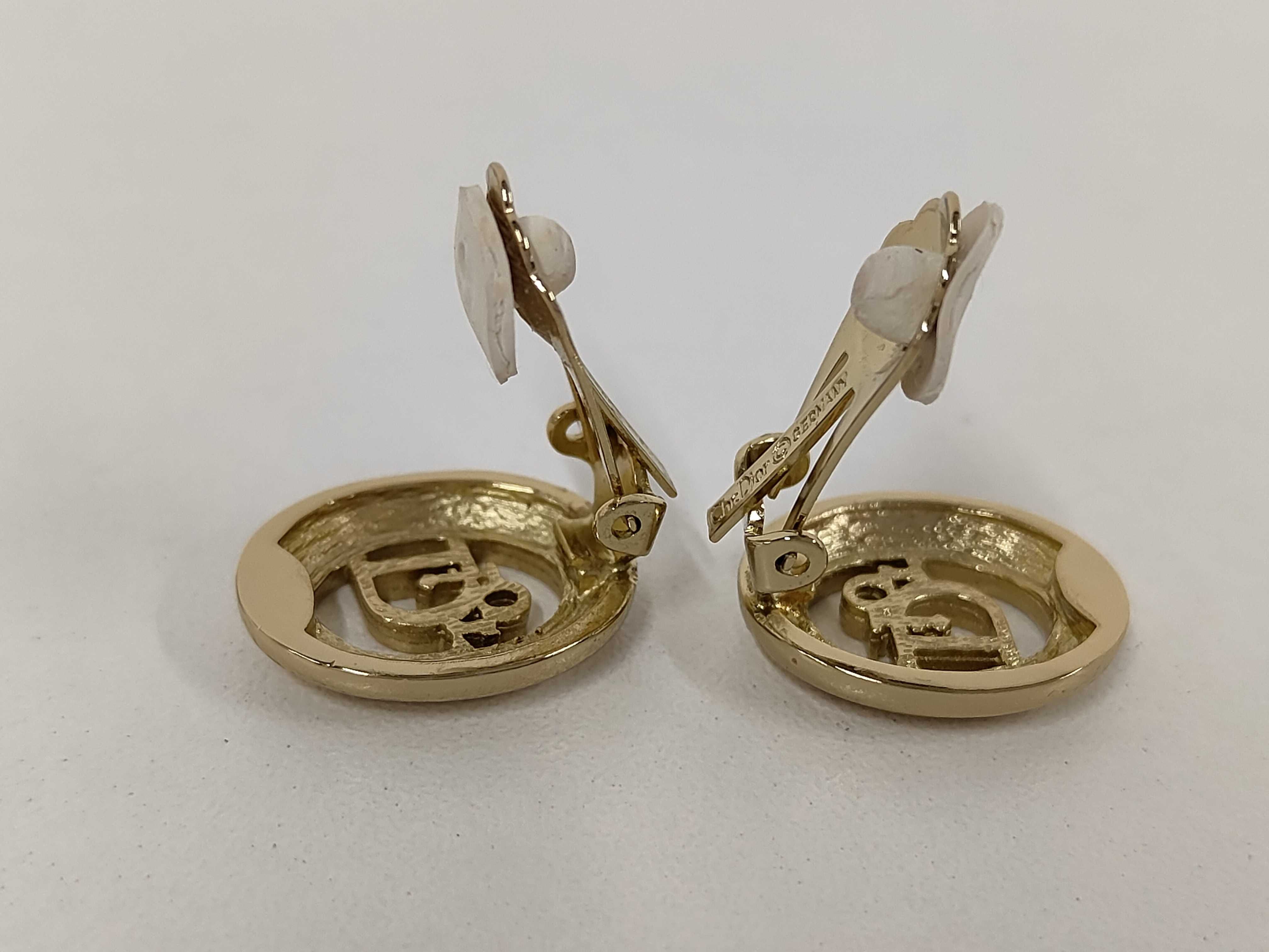 Earrings — view 4