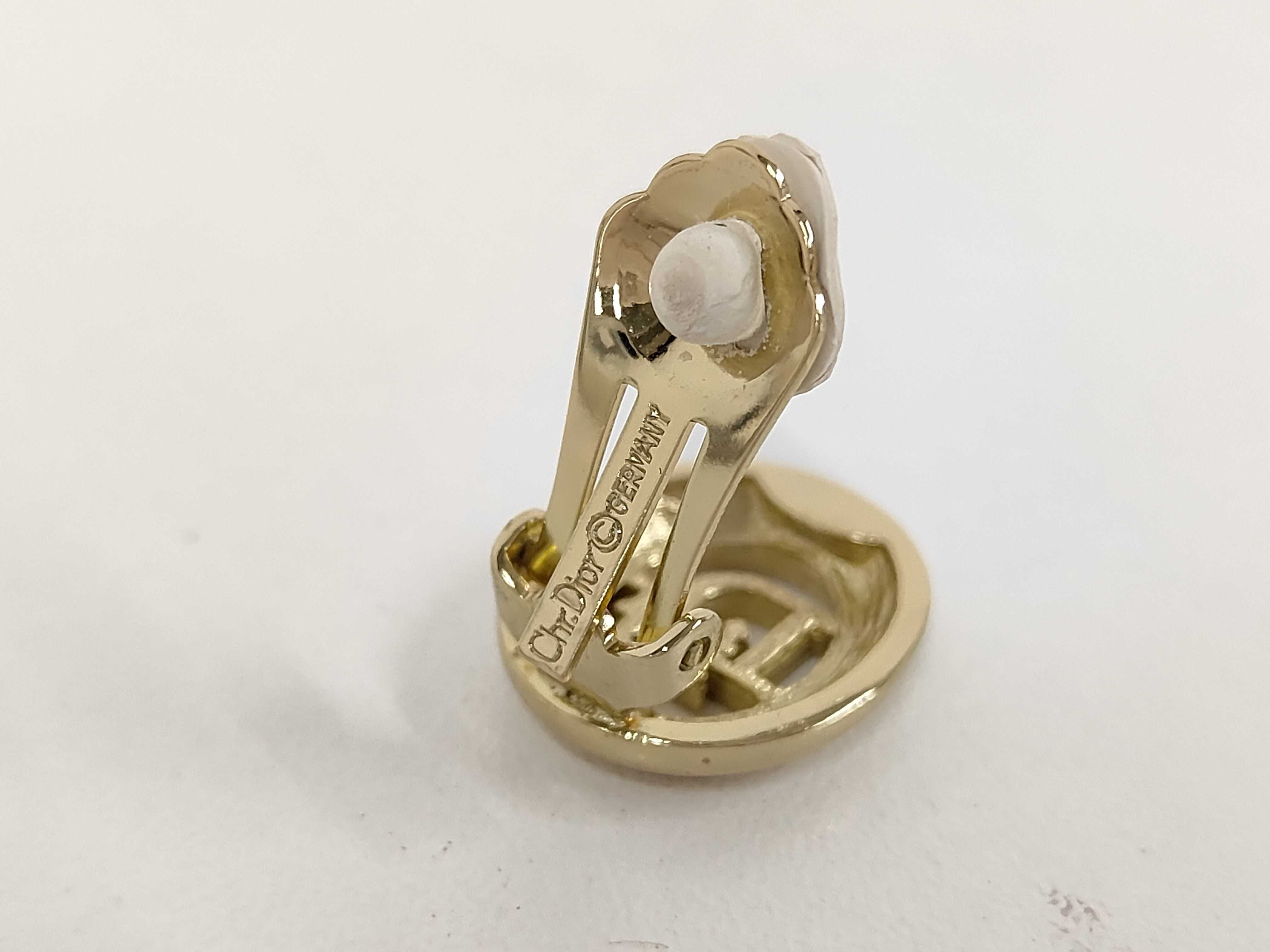 Earrings — view 5
