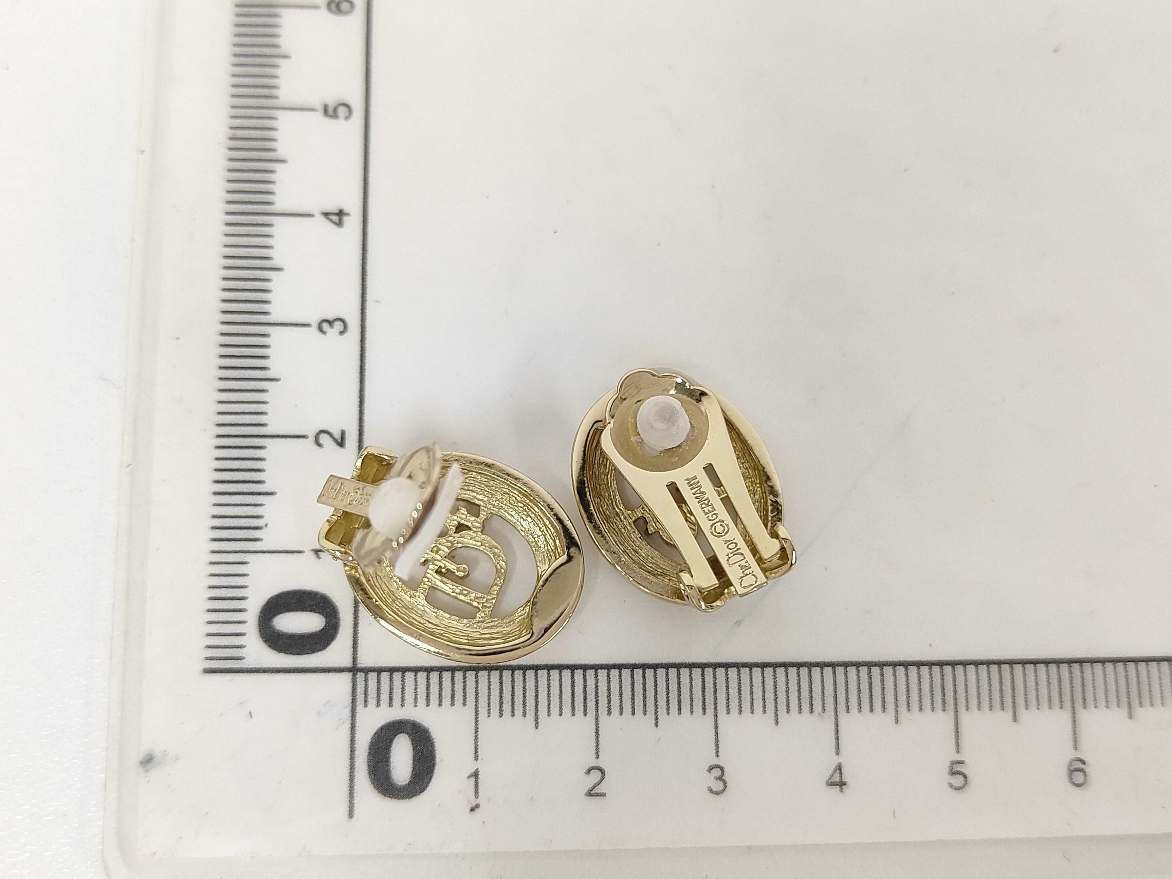 Earrings — view 6