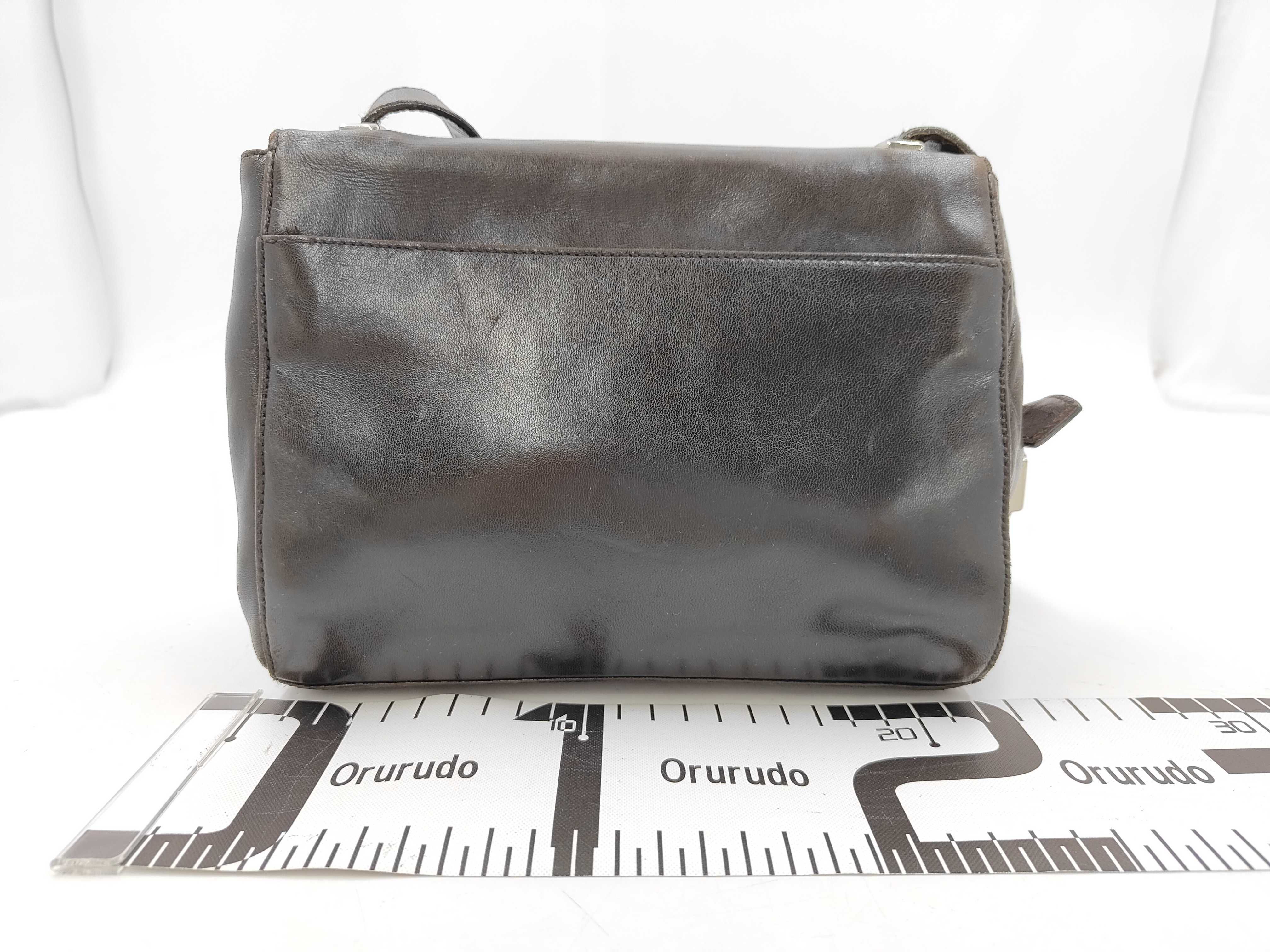 calfskin shoulder bag — view 2