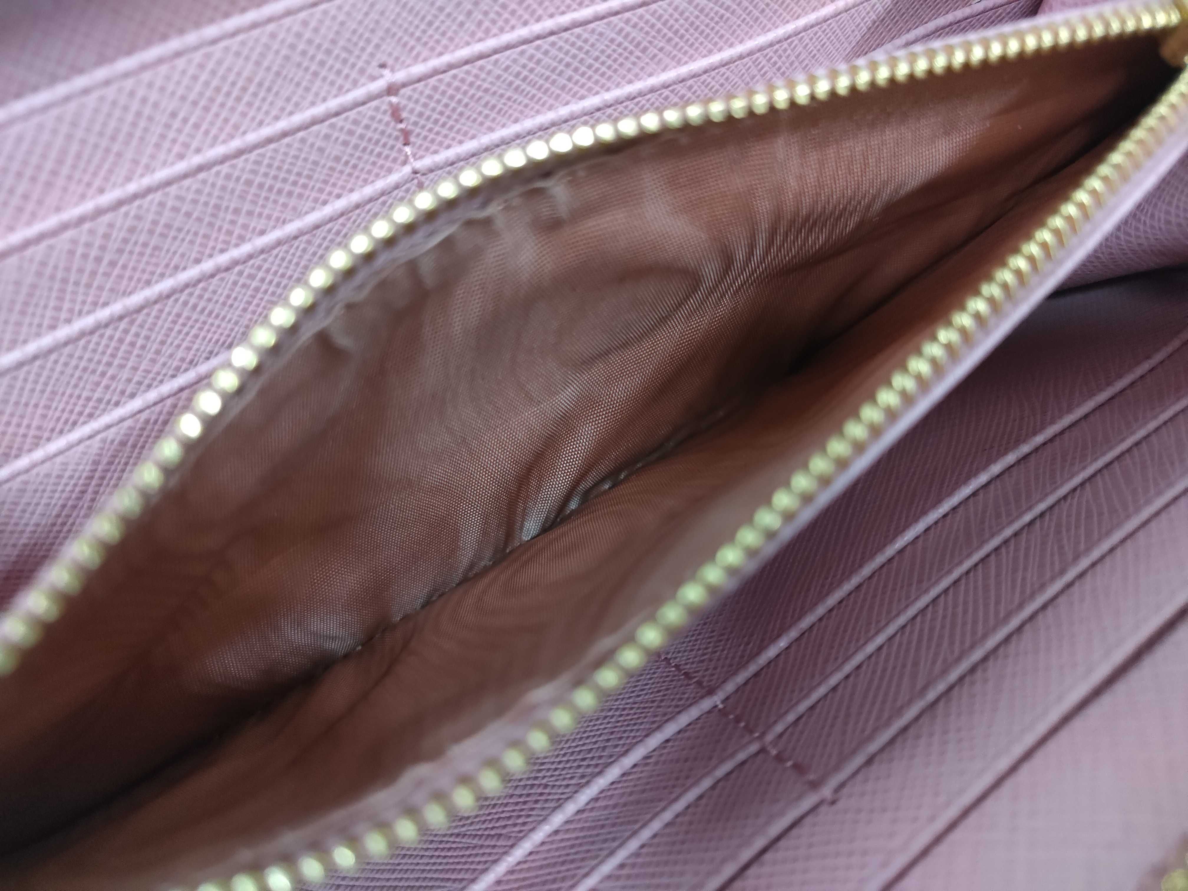 Saffiano Leather Round Zip Long Wallet 1ML506 Pink Wallet with Guarantee Card (VO8528) — view 10