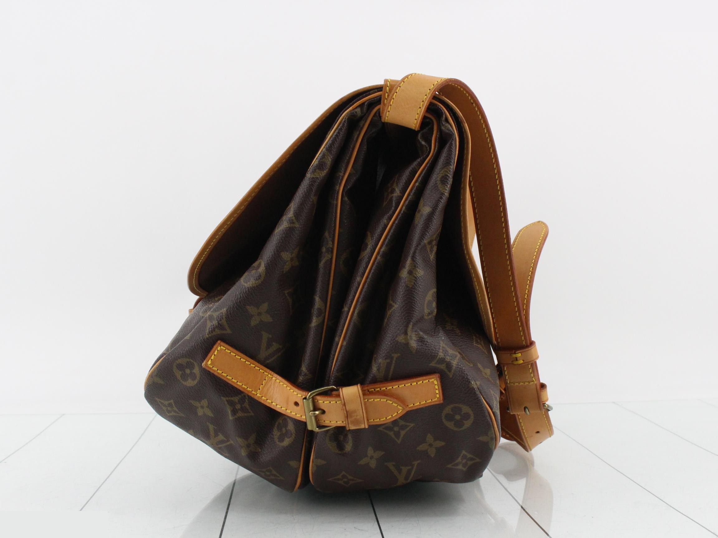 M42254 Saumur 35 Monogram Shoulder Bag — view 4